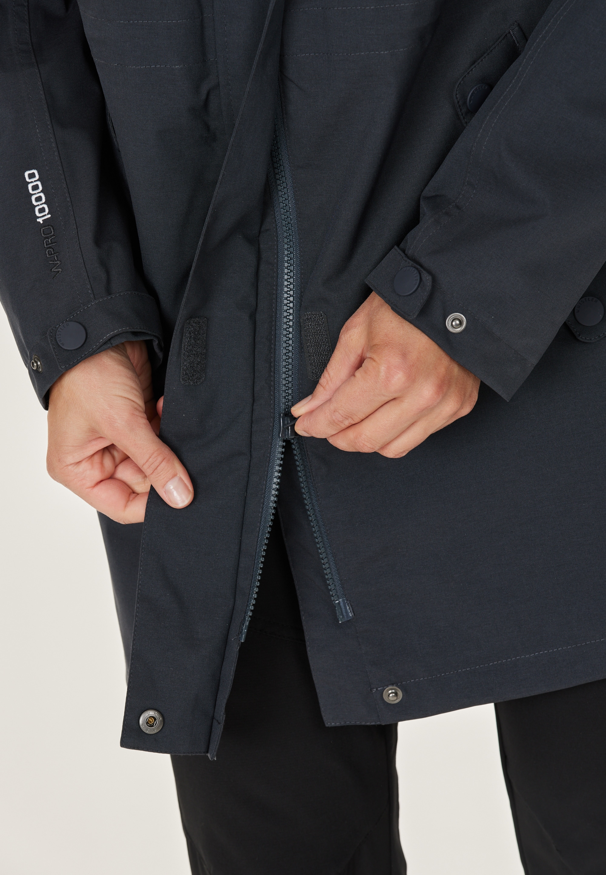 WHISTLER Outdoorjacke »Leia V2«, im wasserdichten und stylischen Design