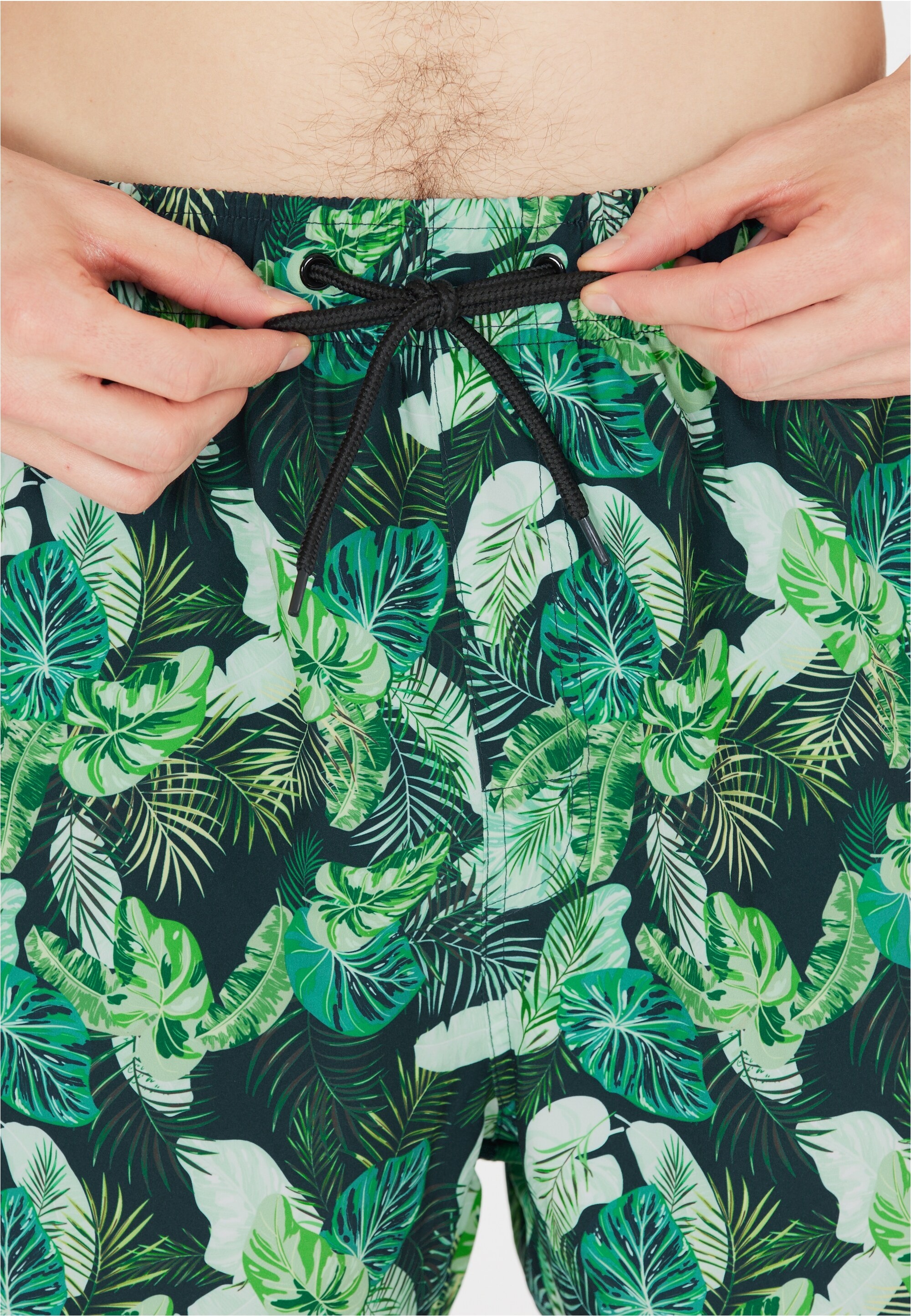 CRUZ Badeshorts »Toby«, (1 St.), im lässigen Print-Design