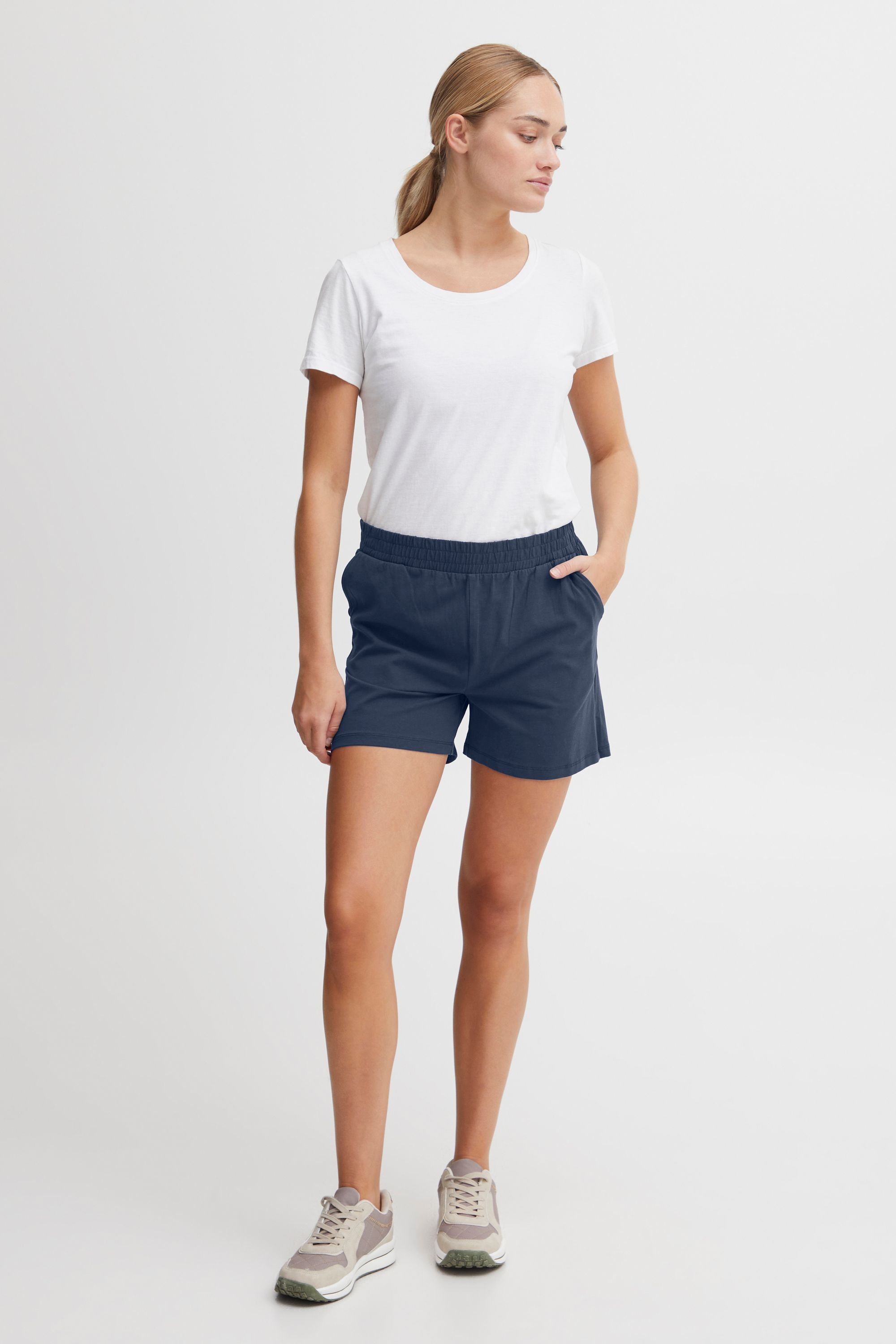 OXMO OXOdine Shorts Damen Indigo Blau S 2