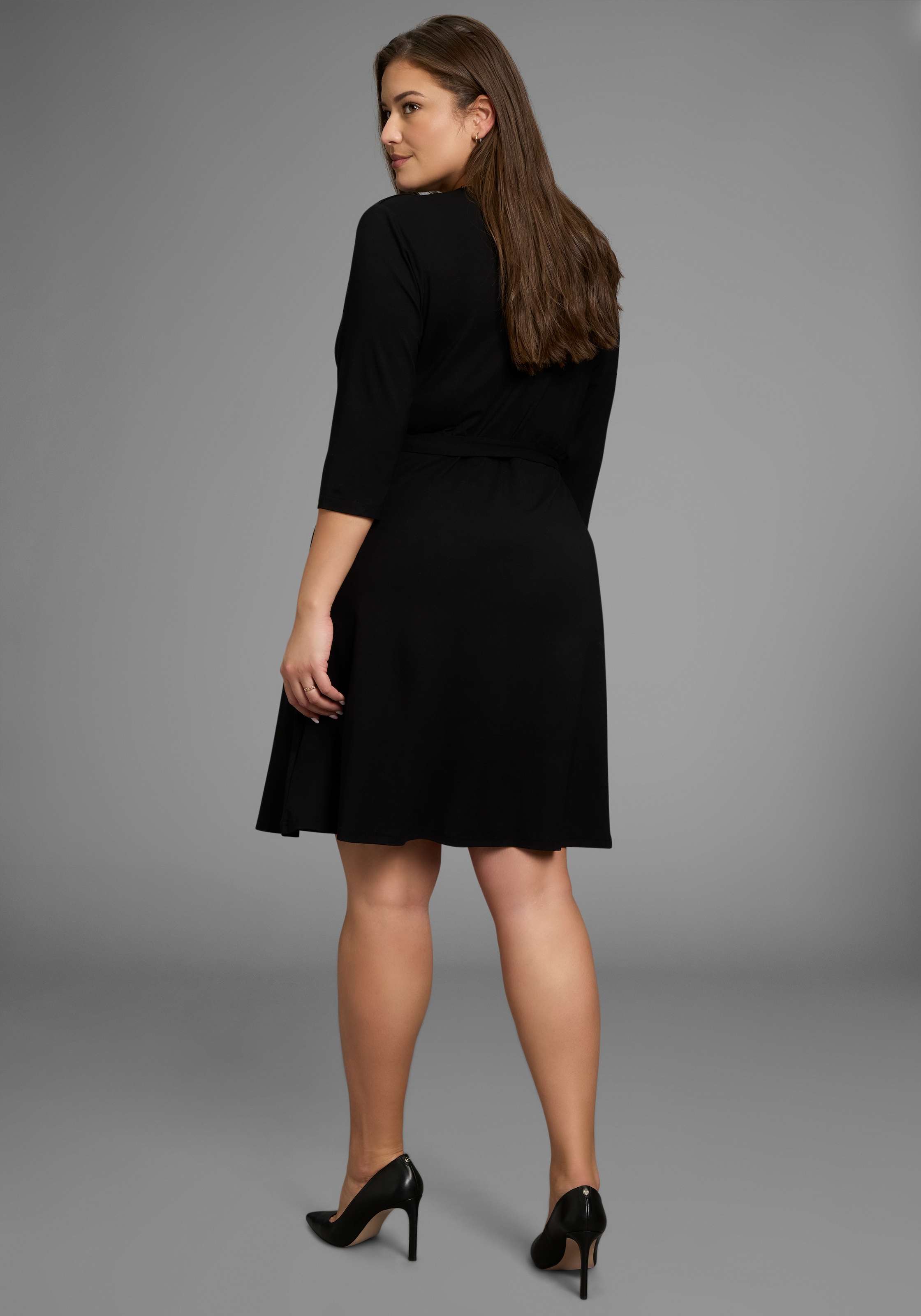 Laura Scott CURVE Jerseykleid, mit femininer Wickeloptik - GROSSE GRÖSSE