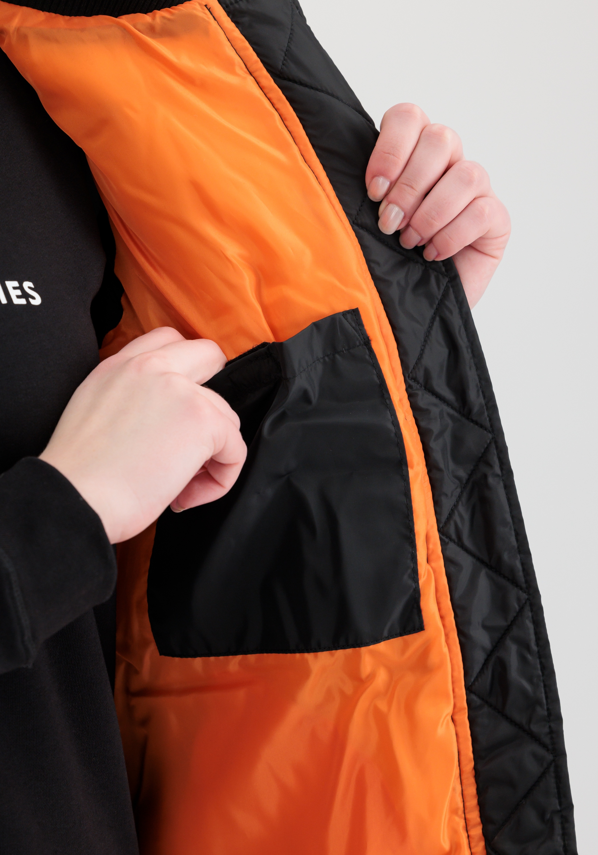 Alpha Industries Blouson »Alpha Industries Women - Vests Puffer Vest Women«