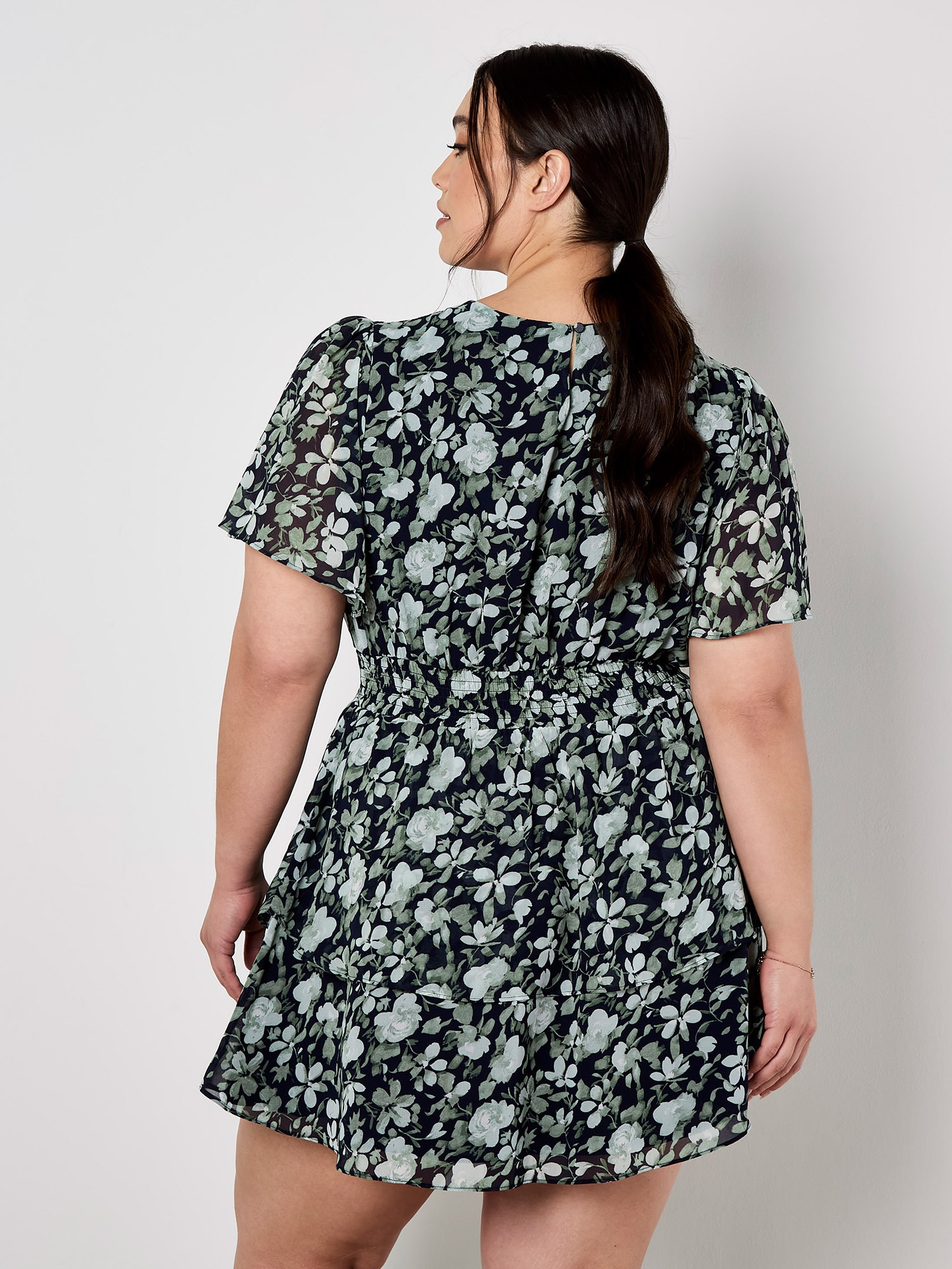 Apricot Minikleid »Florales Stufenkleid« mit Smokdetails