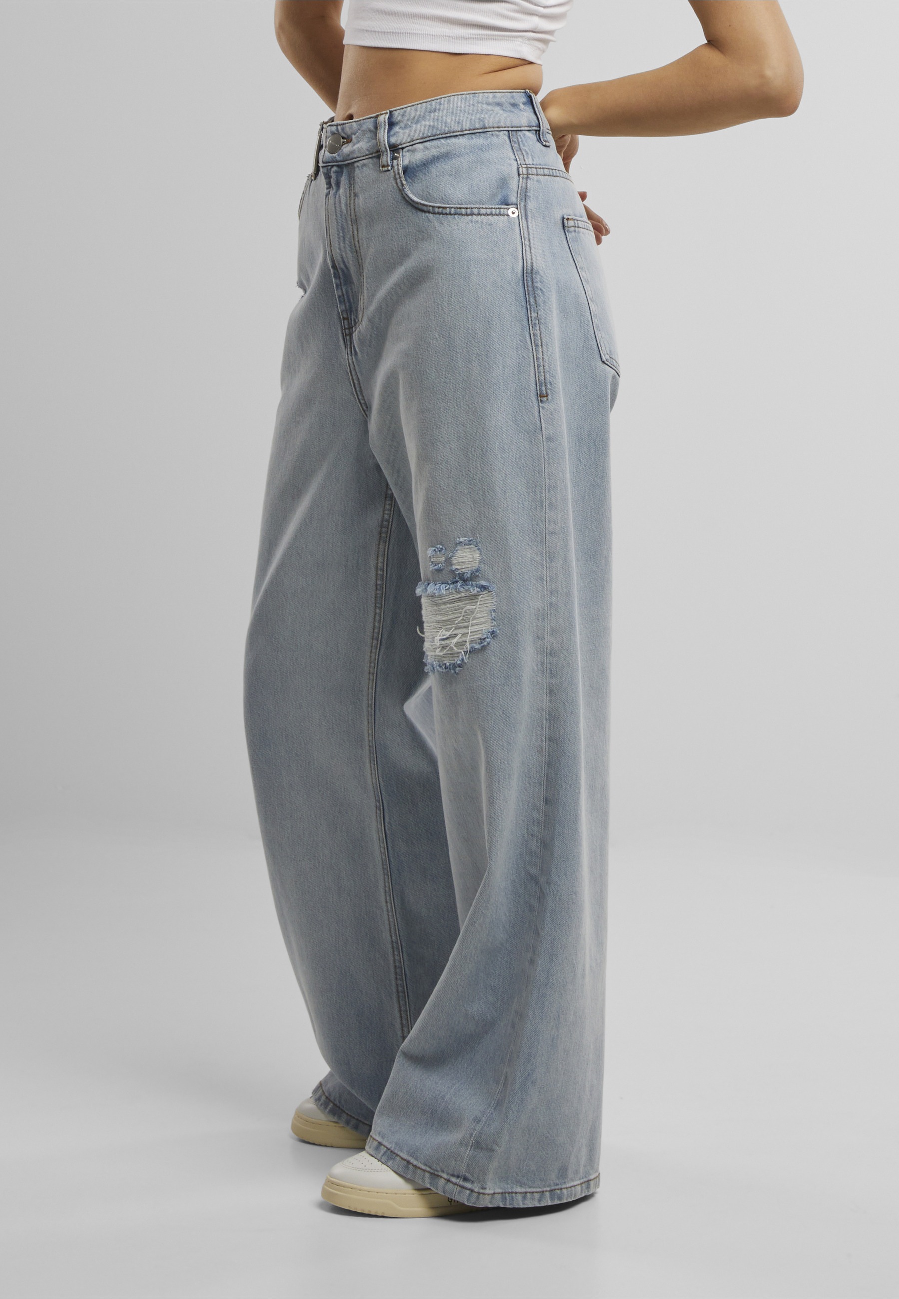 2Y Studios Diala Wide Baggy Jeans Lightblue 29 3