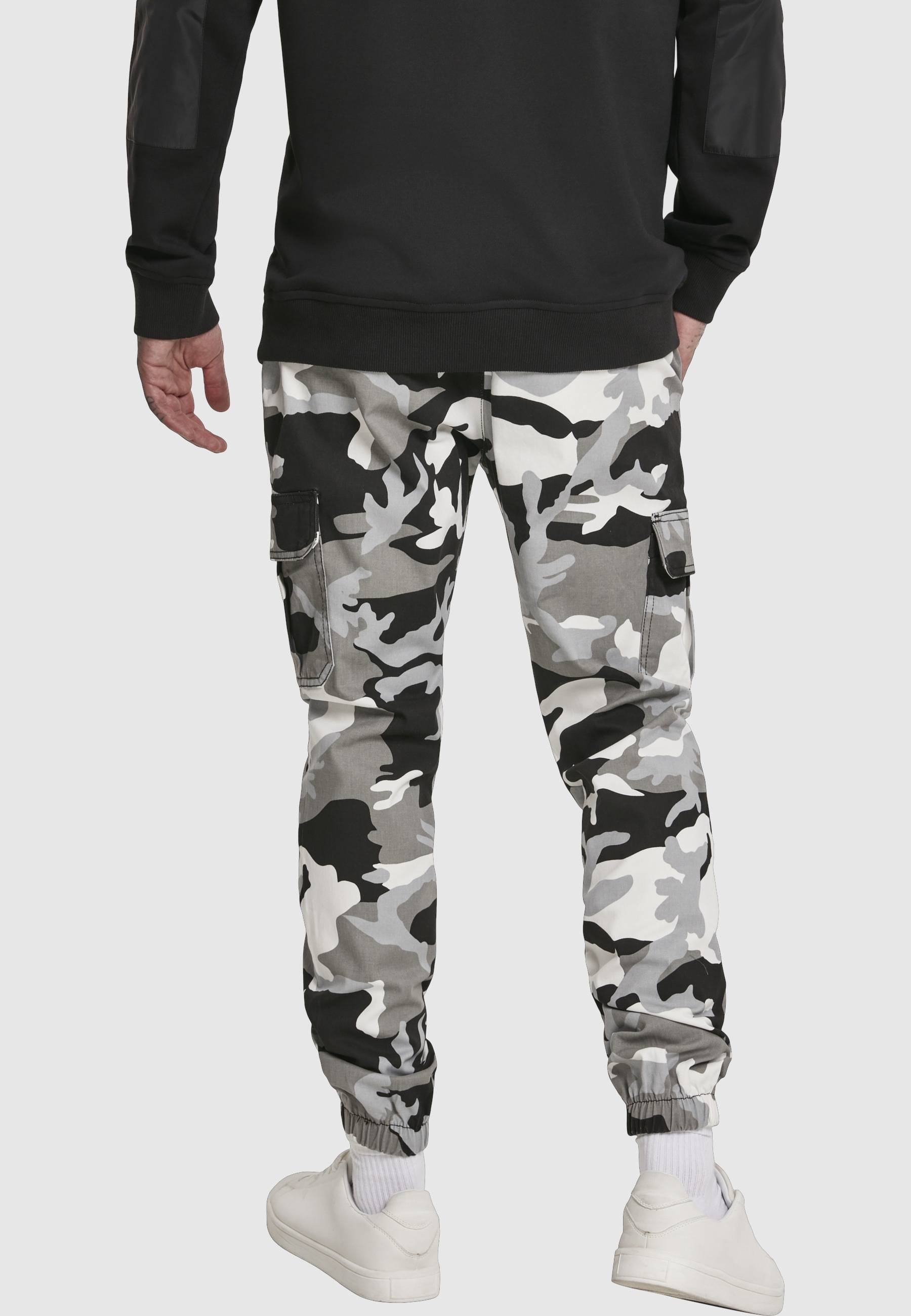 URBAN CLASSICS Cargohose »Urban Classics Herren Camo Cargo Jogging Pants 2.0«