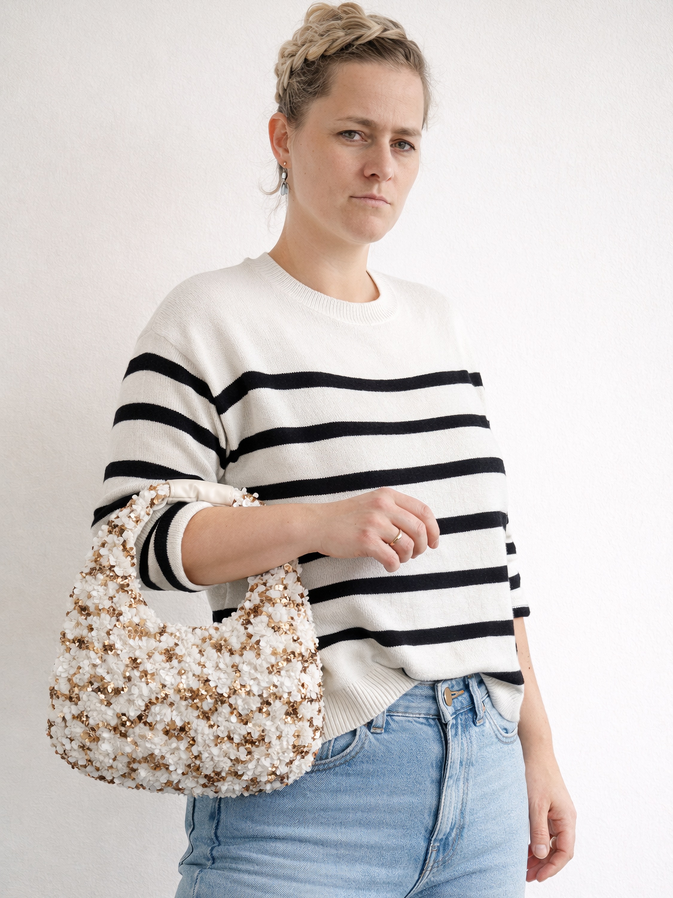 TONI&FRIENDS Schultertasche »Pailetten« ovale Schultertasche mit Pailetten