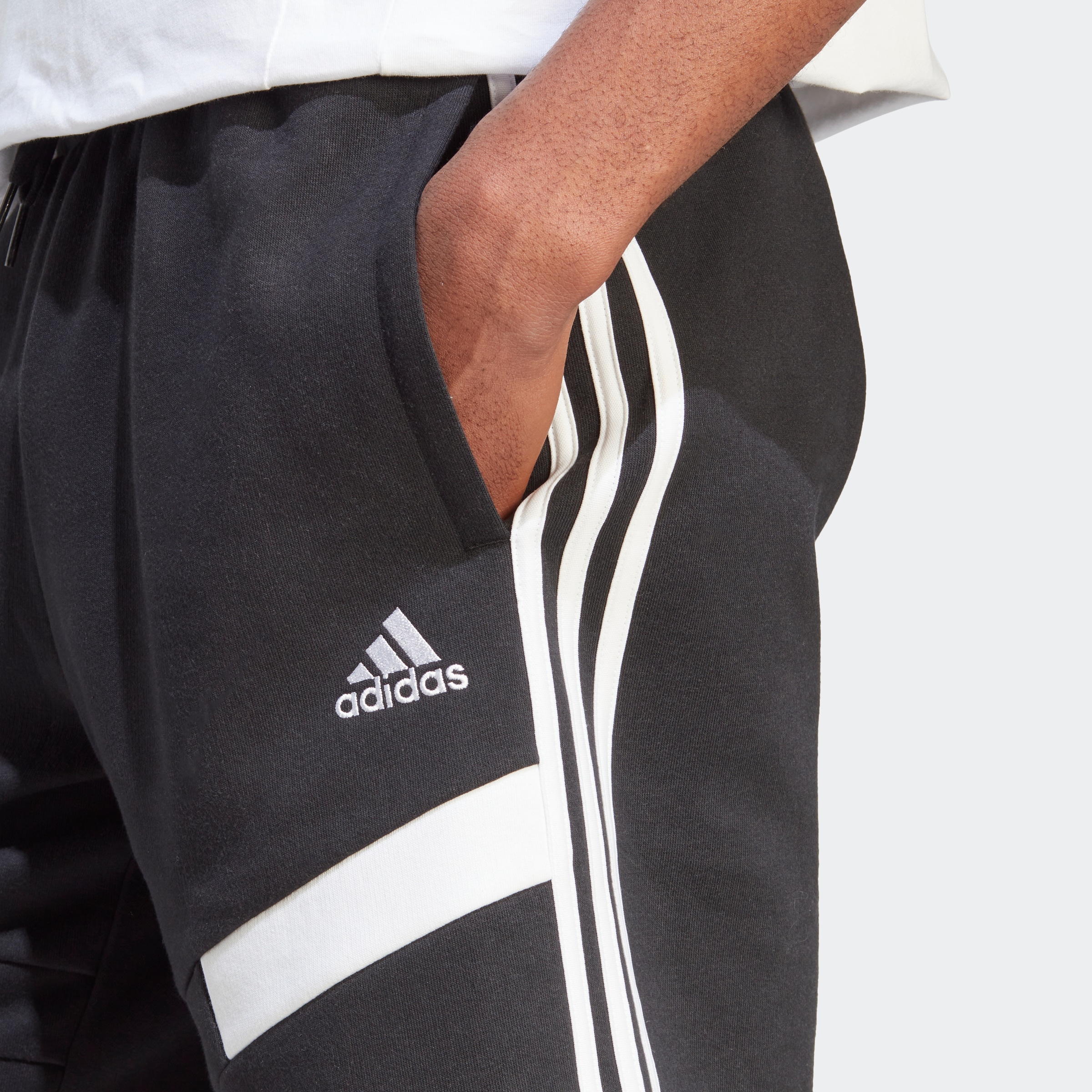 adidas Sportswear Shorts »COLORBLOCK«, (1 tlg.)