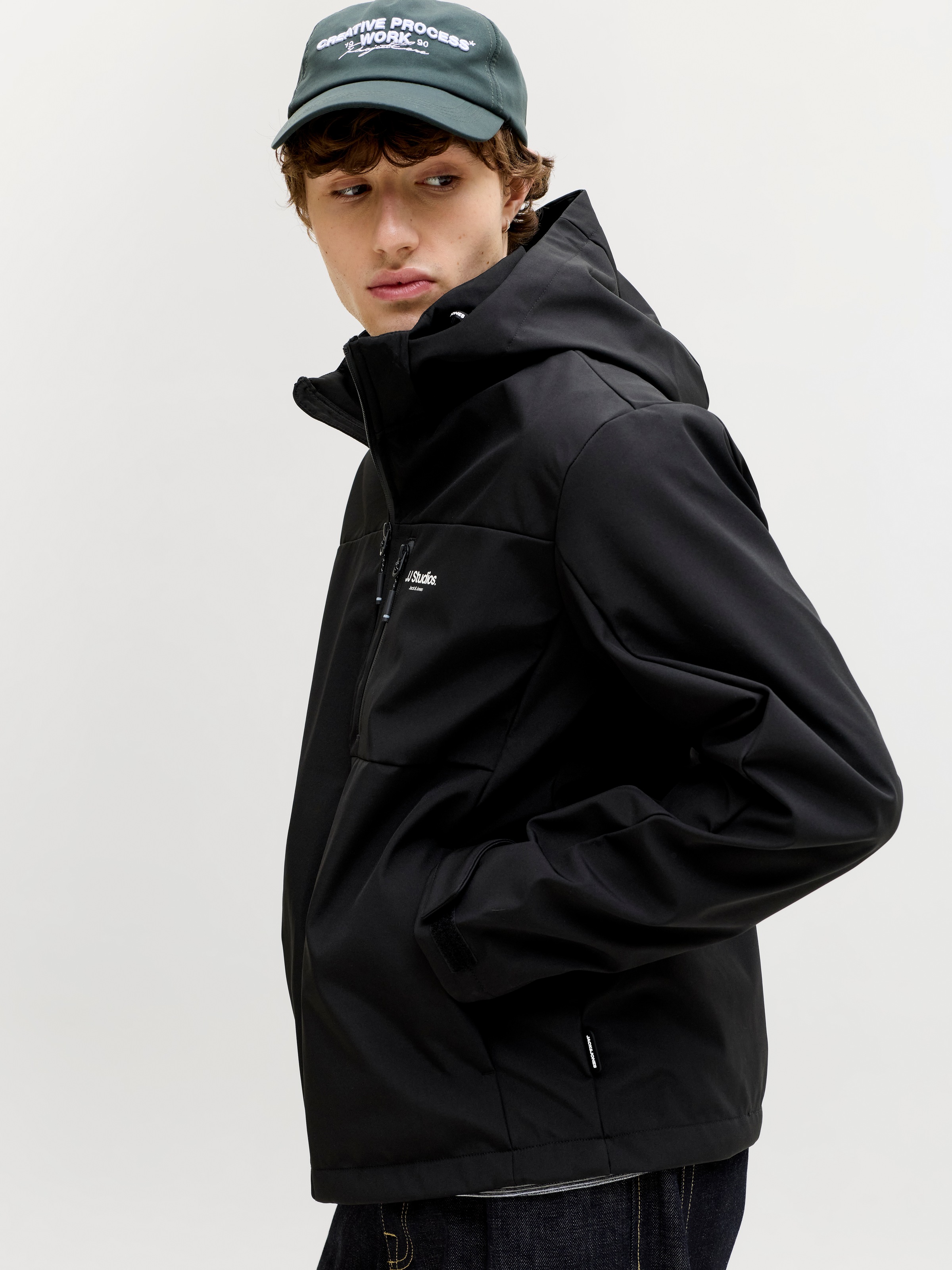 Jack & Jones Softshelljacke "JJNORTH SOFTSHELL JACKET" mit Kapuze günstig online kaufen