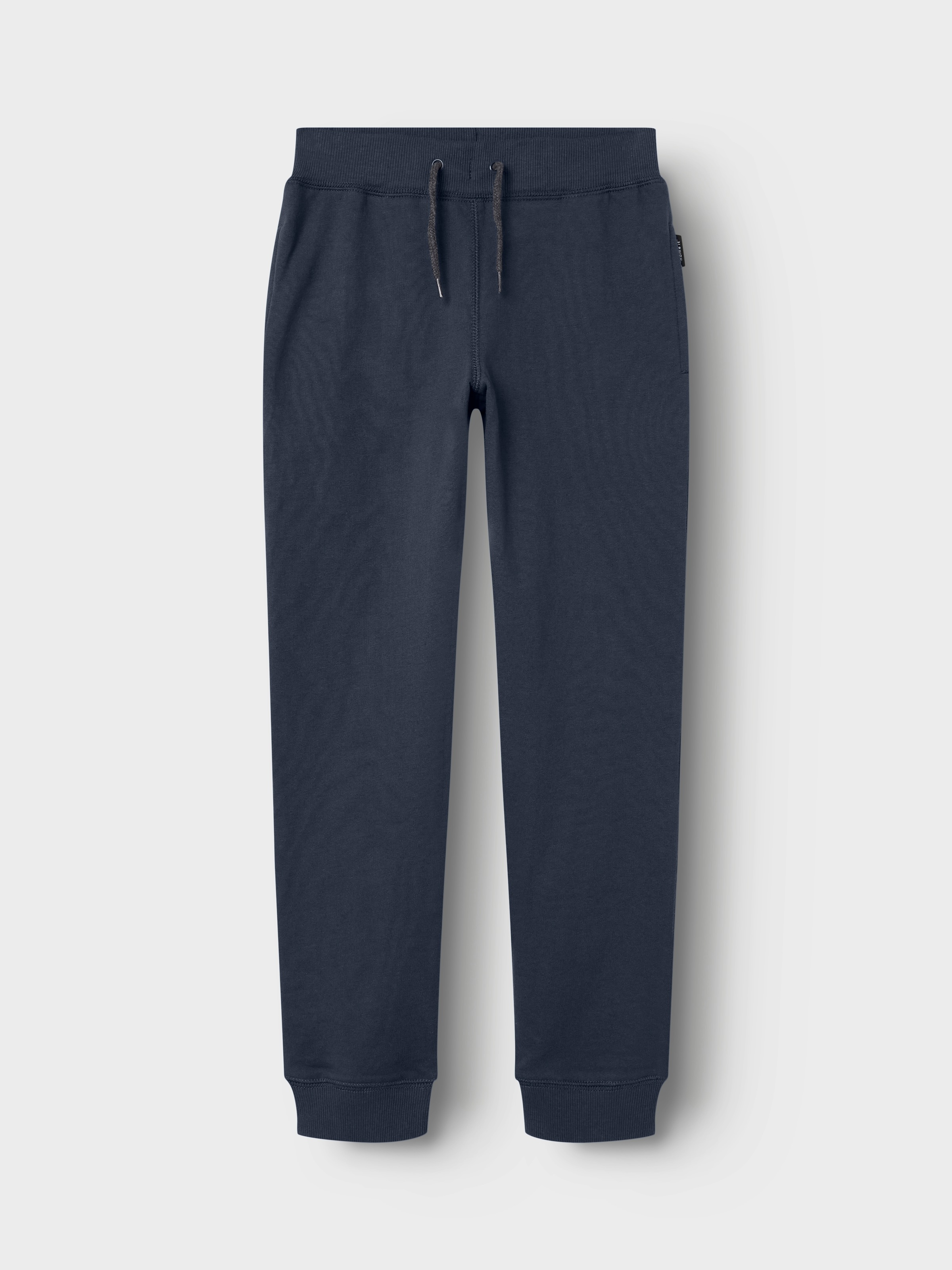 Jogginghose NAME IT "NKMSWEAT für Jungen mit verstellbarem Bund und Kordelzug", Mädchen, Gr. 116, N-Gr, blau (schwarz sapphire), Sweatware, Obermaterial: 80% Baumwolle, 20% Polyester, unifarben, regular fit knöchellang, Hosen Jogginghose, unifarben, casua 3