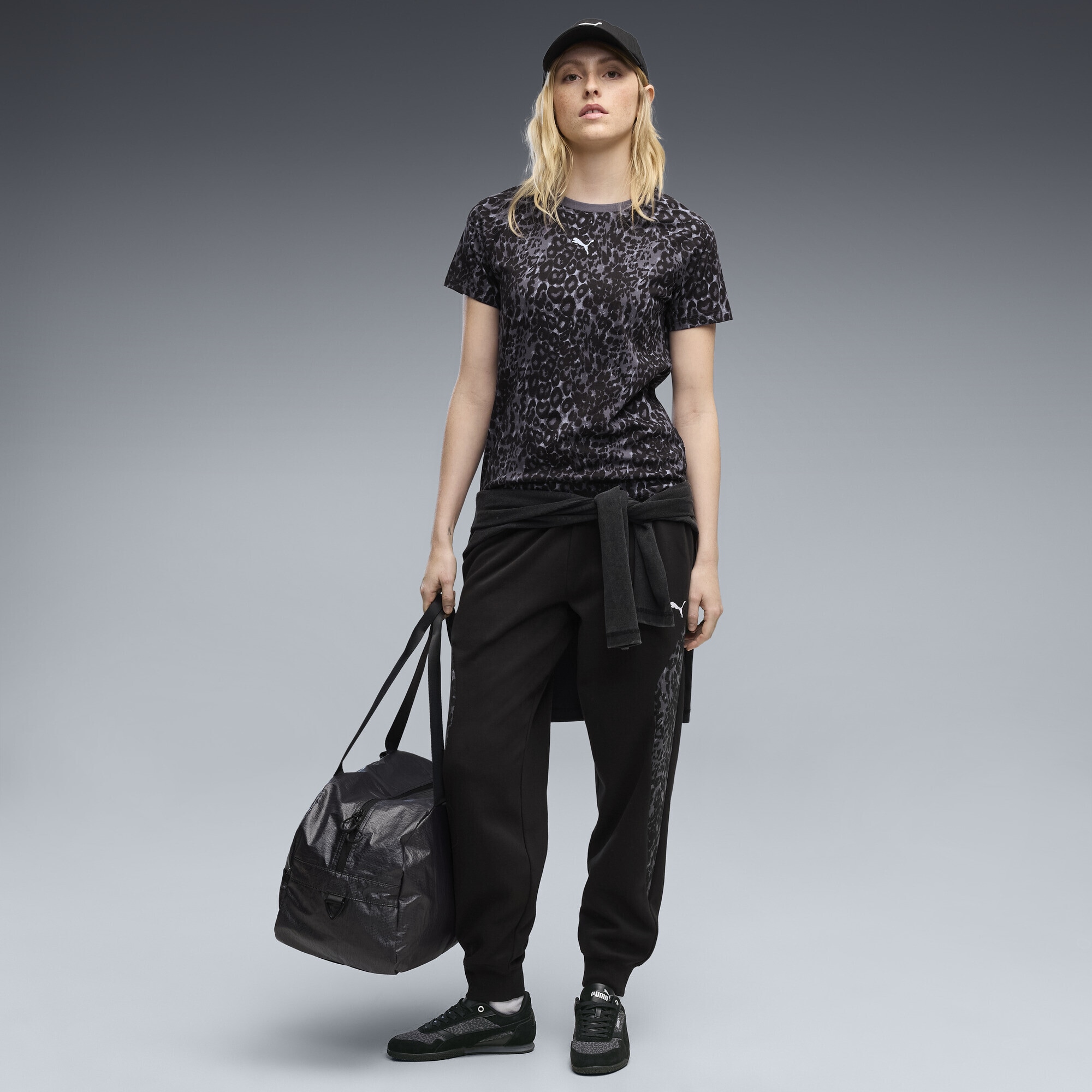 PUMA T-Shirt »Graphics T-Shirt mit Animal-Print Damen«