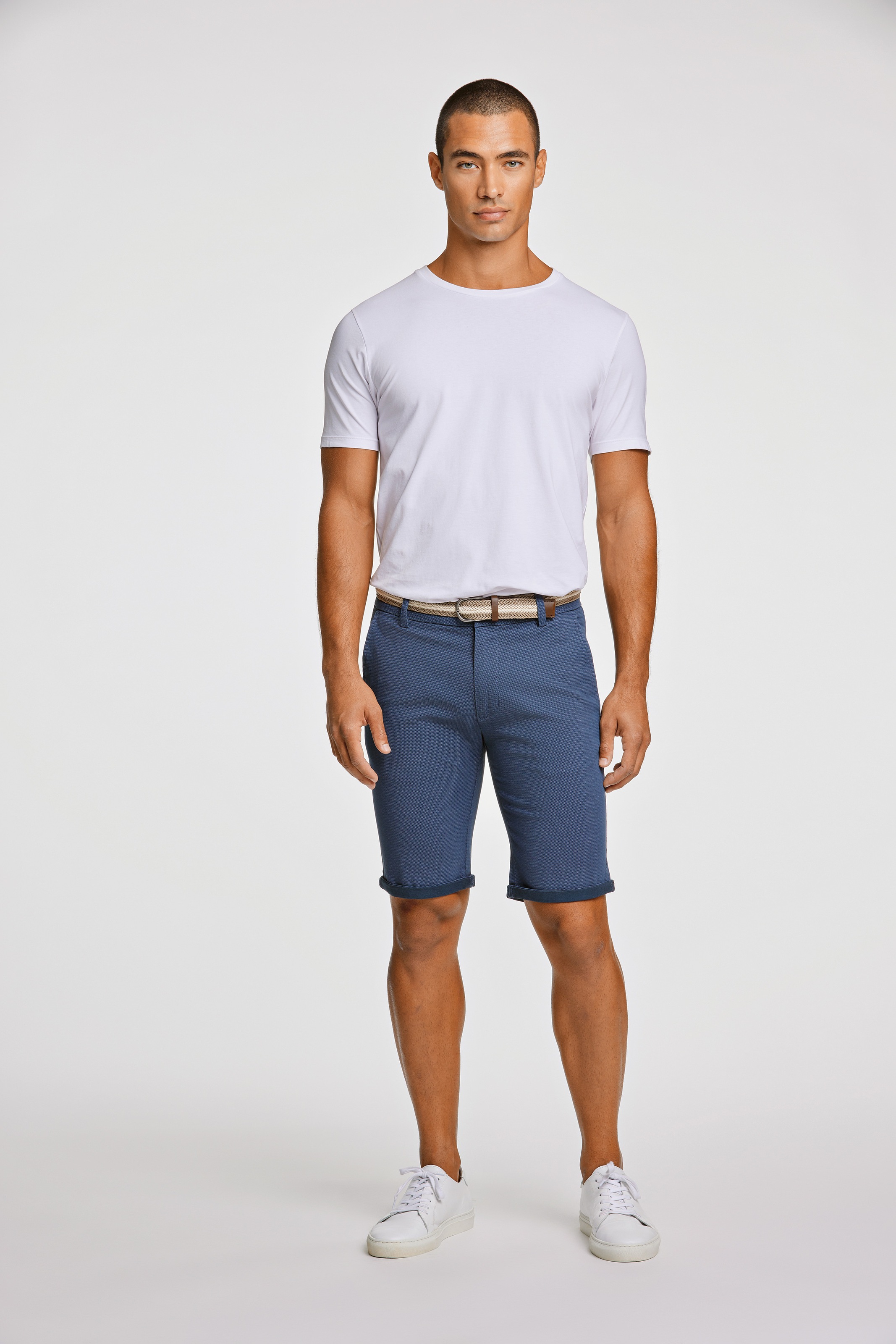 LINDBERGH Chinoshorts, (2 tlg.), mit Gürtel