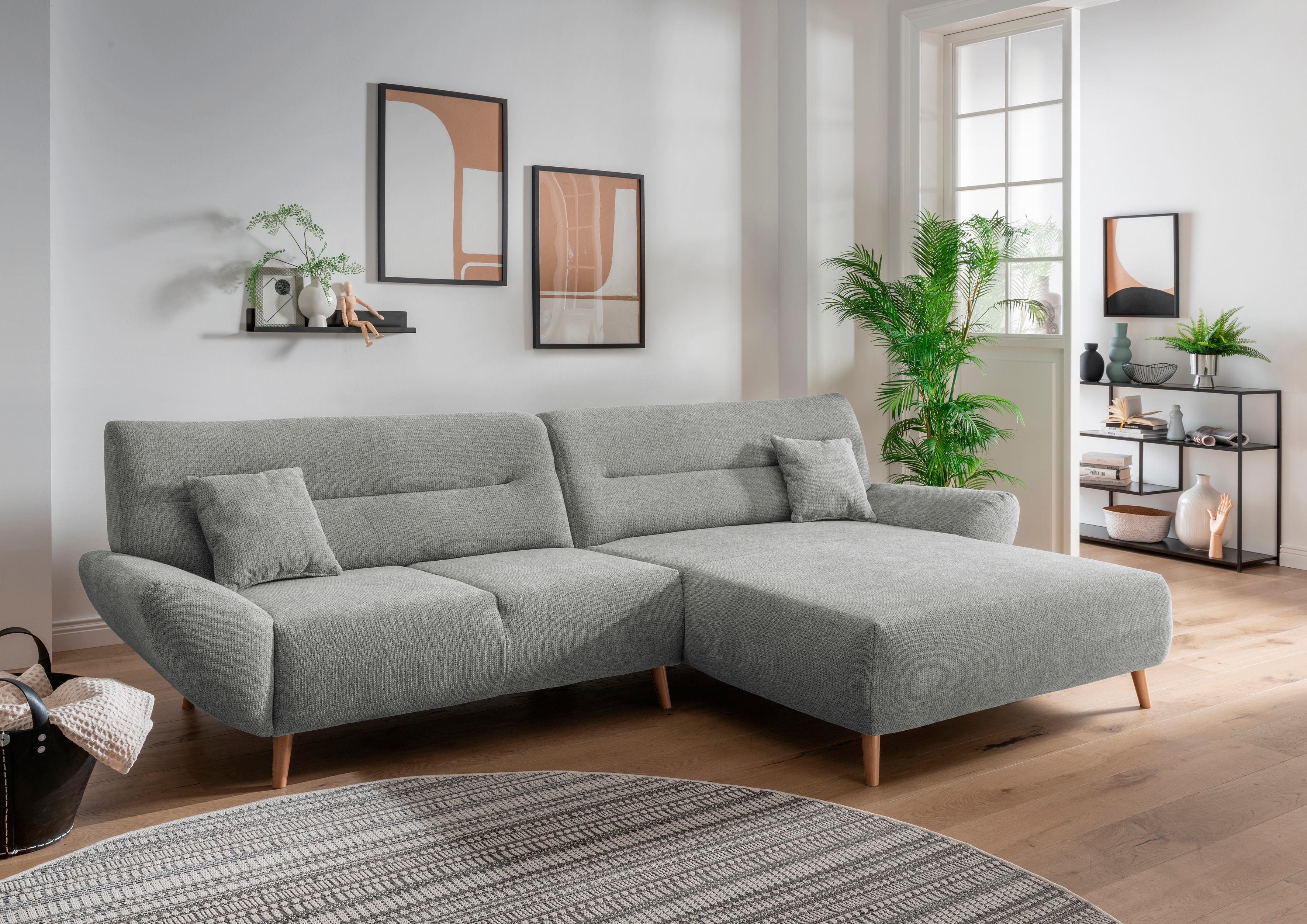 Home affaire Ecksofa "Drago, elegant und zeitlos, komfortabel, Holzfuß, L-Form, Breite 290cm" frei im Raum stellbar, inkl. 2 Zierkissen