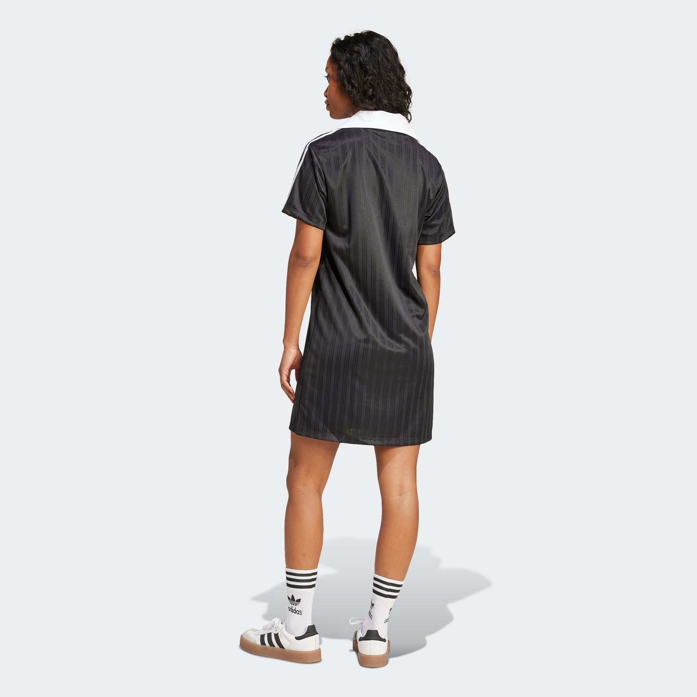 adidas Originals Shirtkleid »V-NECK SS DRESS«, (1 tlg.)