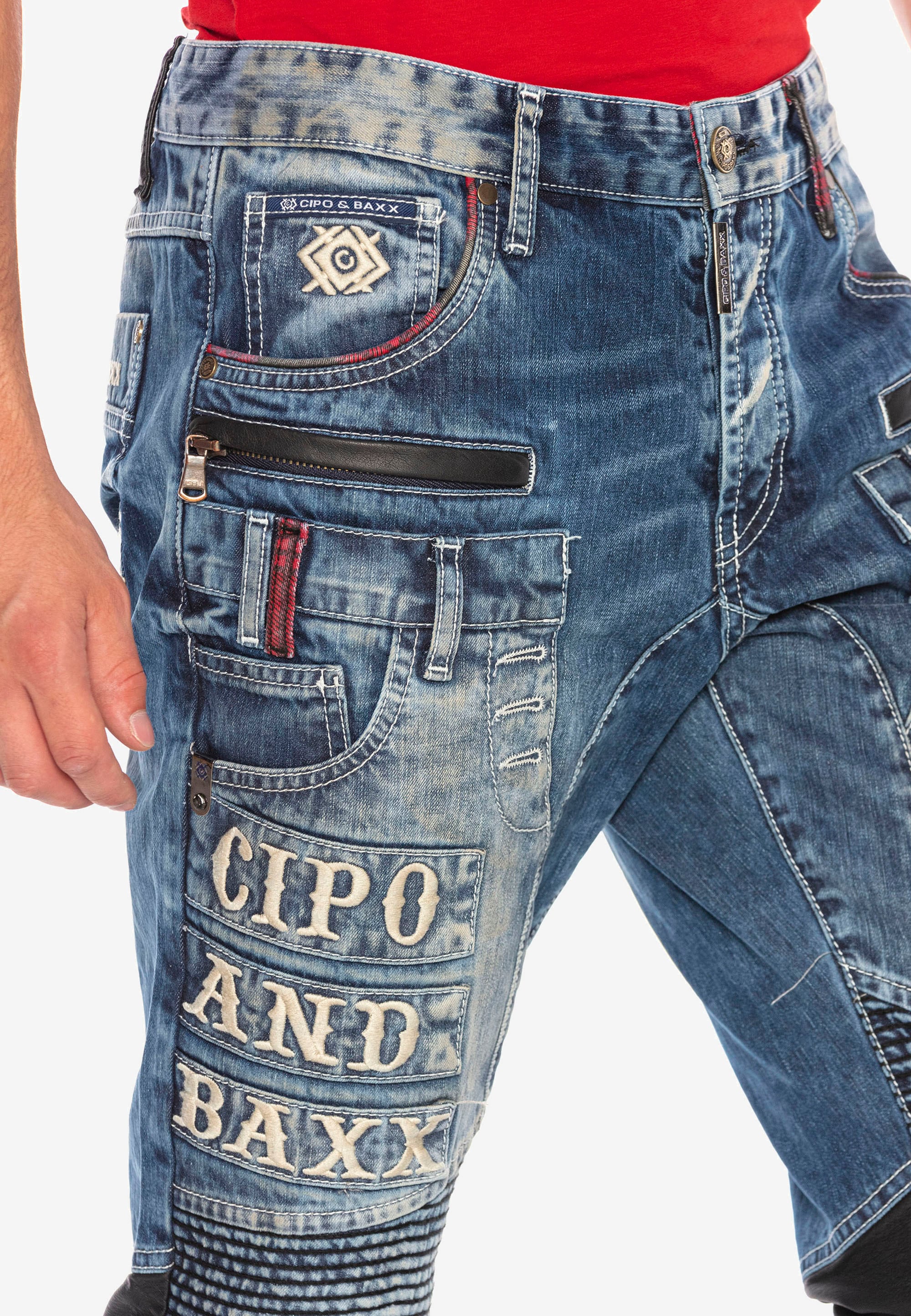 Cipo & Baxx Bequeme Jeans »CD637«, im coolen Look