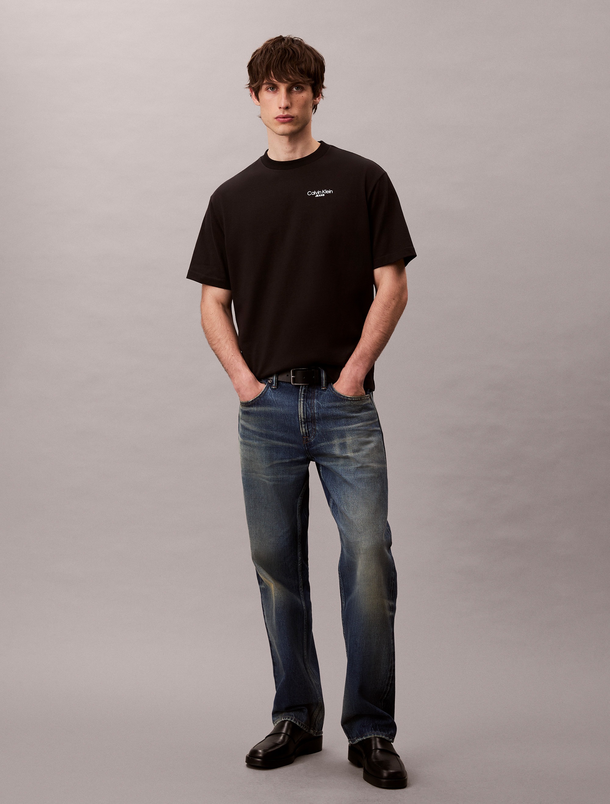 Calvin Klein Jeans T-Shirt »LOGO BACK PRINT T-SHIRT«, Mit Rundhalsausschnitt, regular fit
