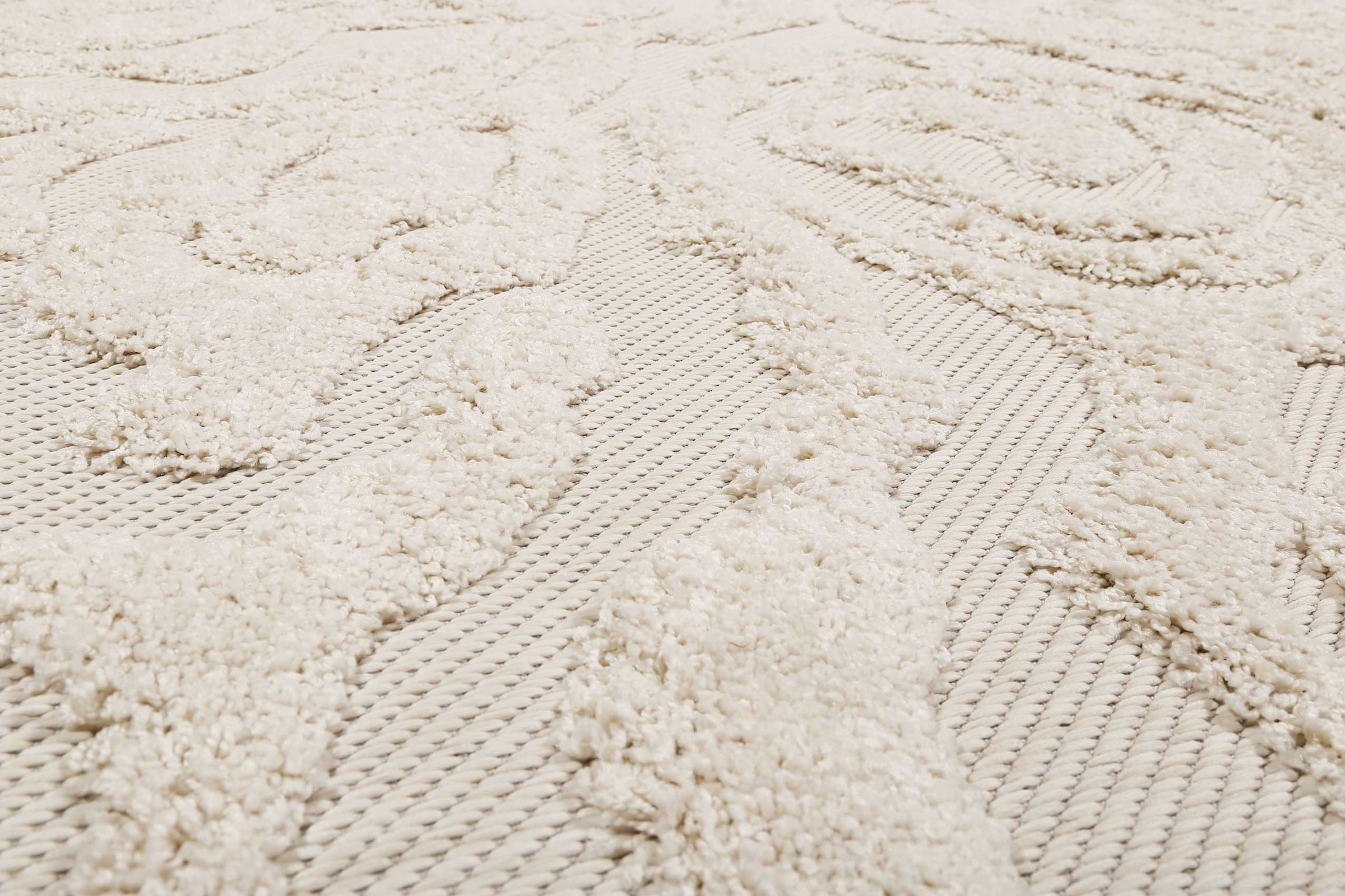 Esprit Outdoorteppich »Soul Jack,  ESP-54230«, rechteckig, 4 mm Höhe, Hoch-Tief-Effekt, florale Struktur, modern, robust, Terrasse, Küche