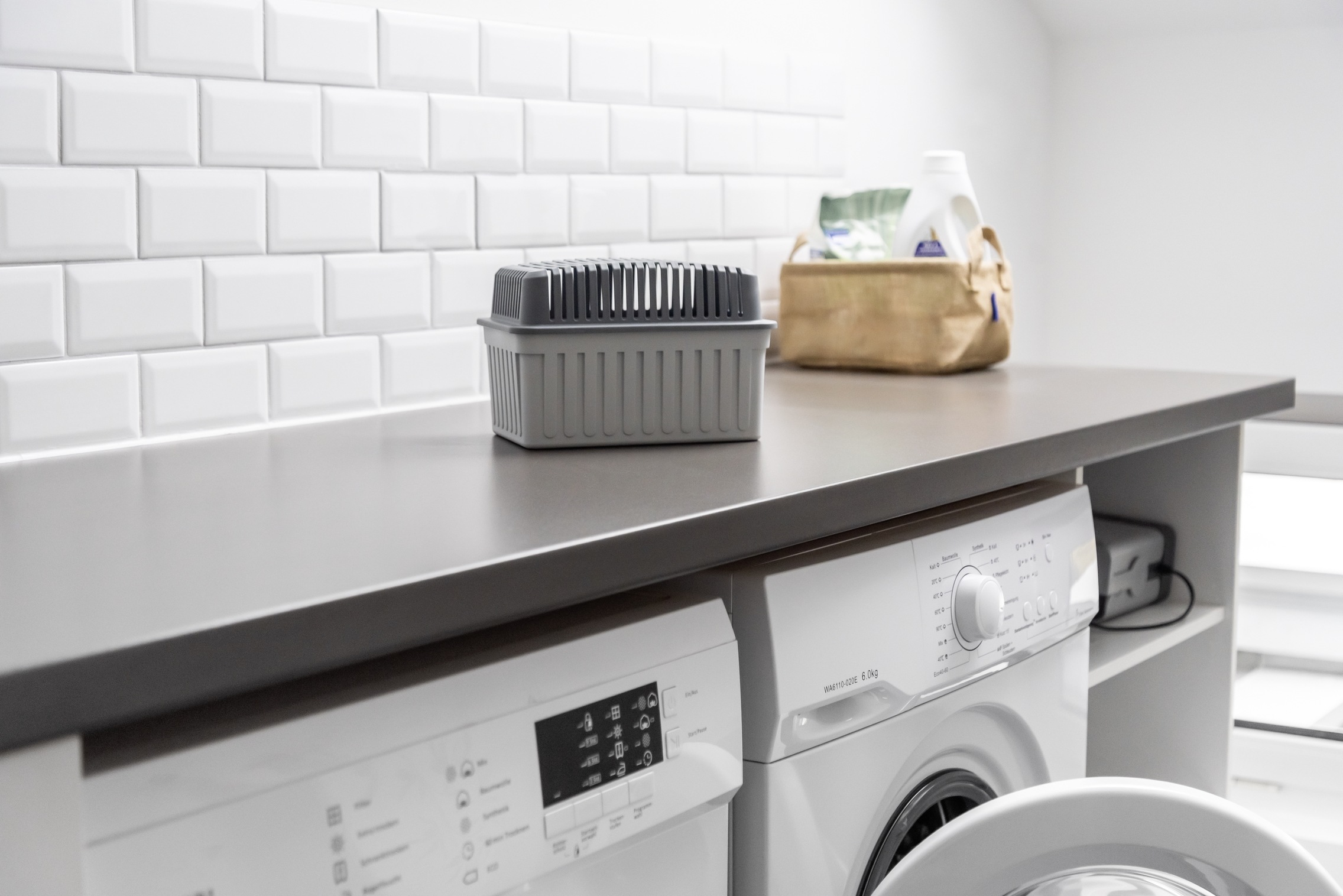 WENKO Luftentfeuchter »Grau 1 KG« für 80 m³ Räume