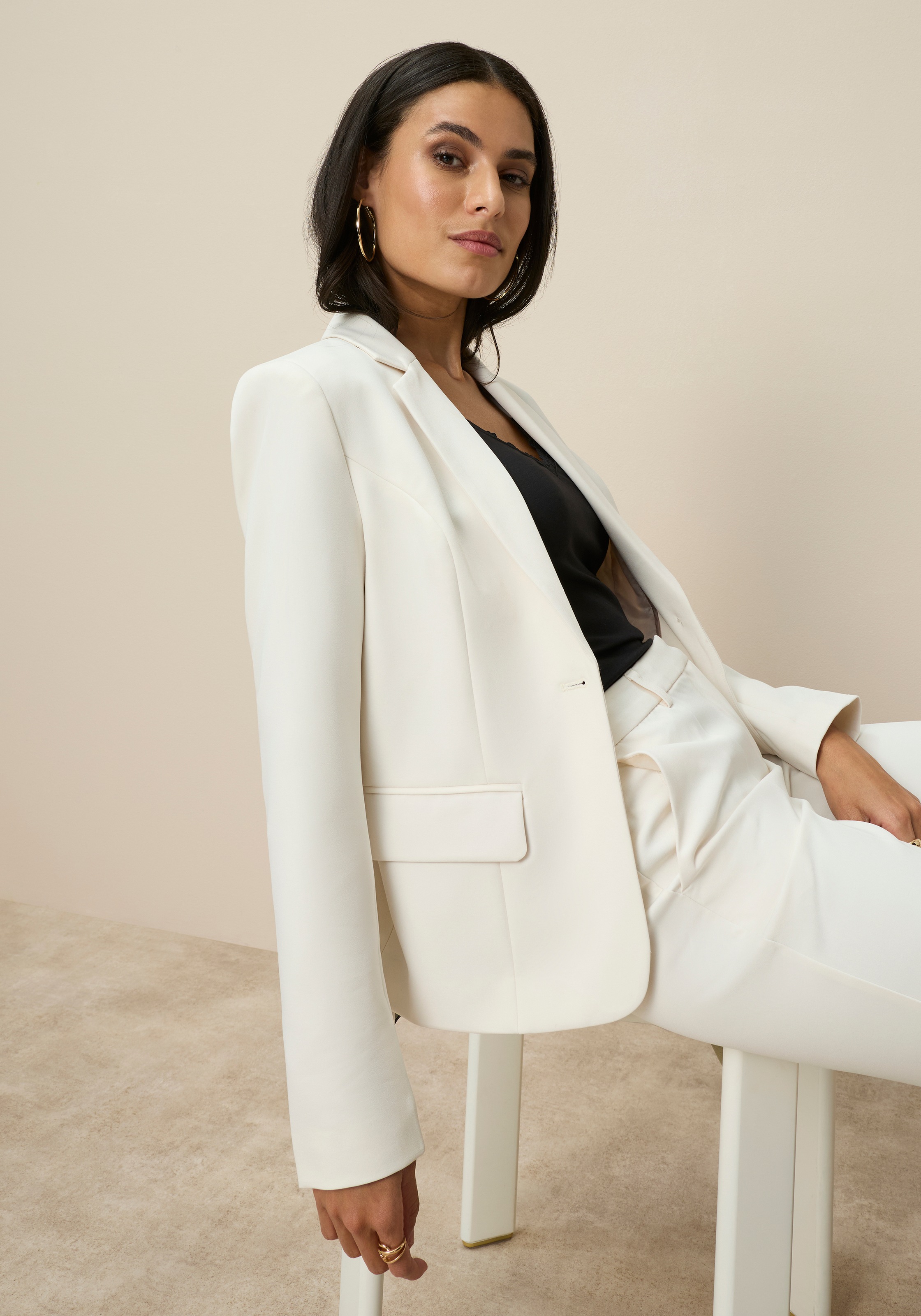 Tamaris Kurzblazer in Trendfarben günstig online kaufen