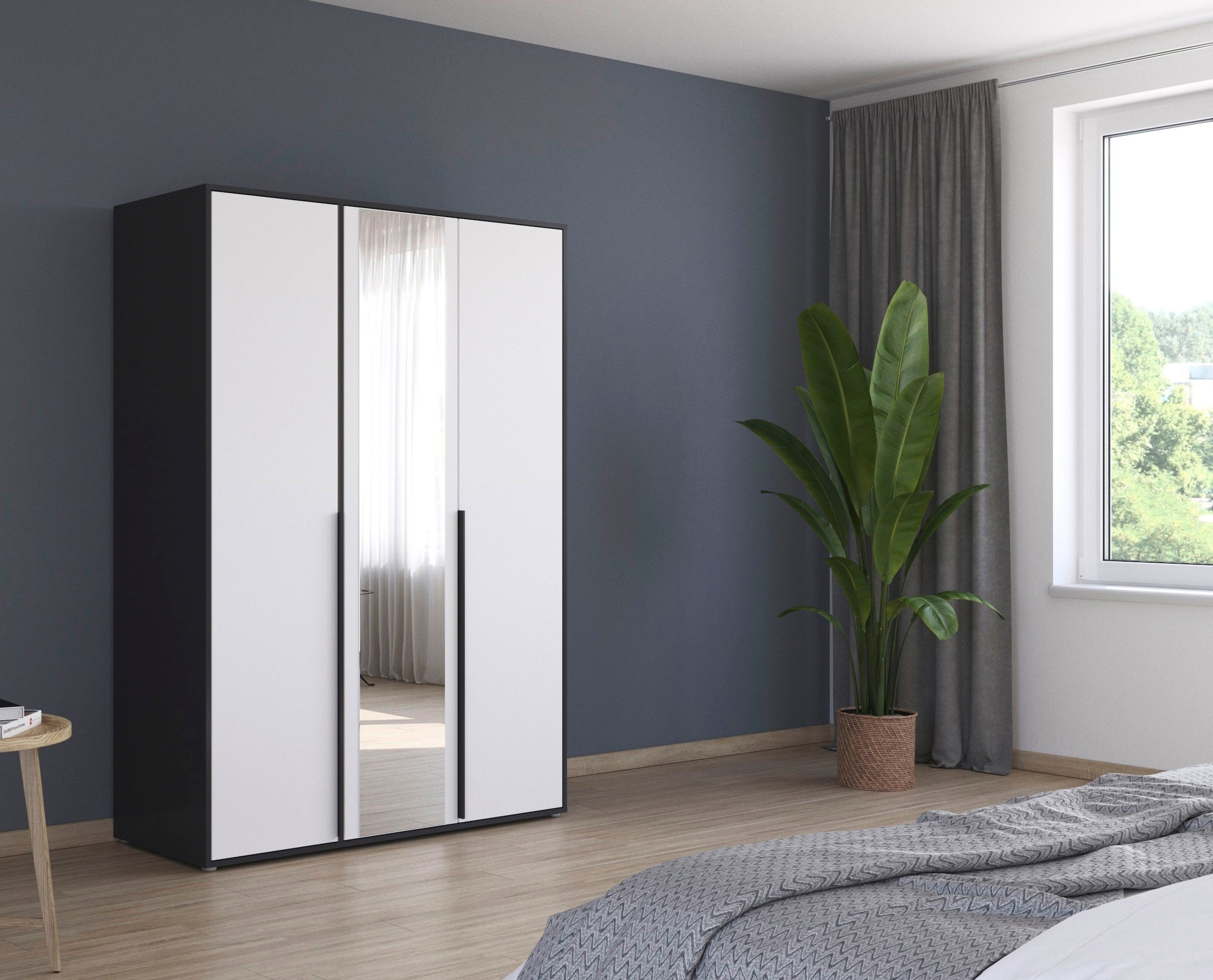rauch Drehtürenschrank »Kleiderschrank Schrank Garderobe Wäscheschrank NAGATA mit Spiegel«, (in 3 verschiedenen Ausstattungen BASIC/CLASSIC/PREMIUM), und modernen Stangengriffen in Graumetallic TOPSELLER MADE IN GERMANY