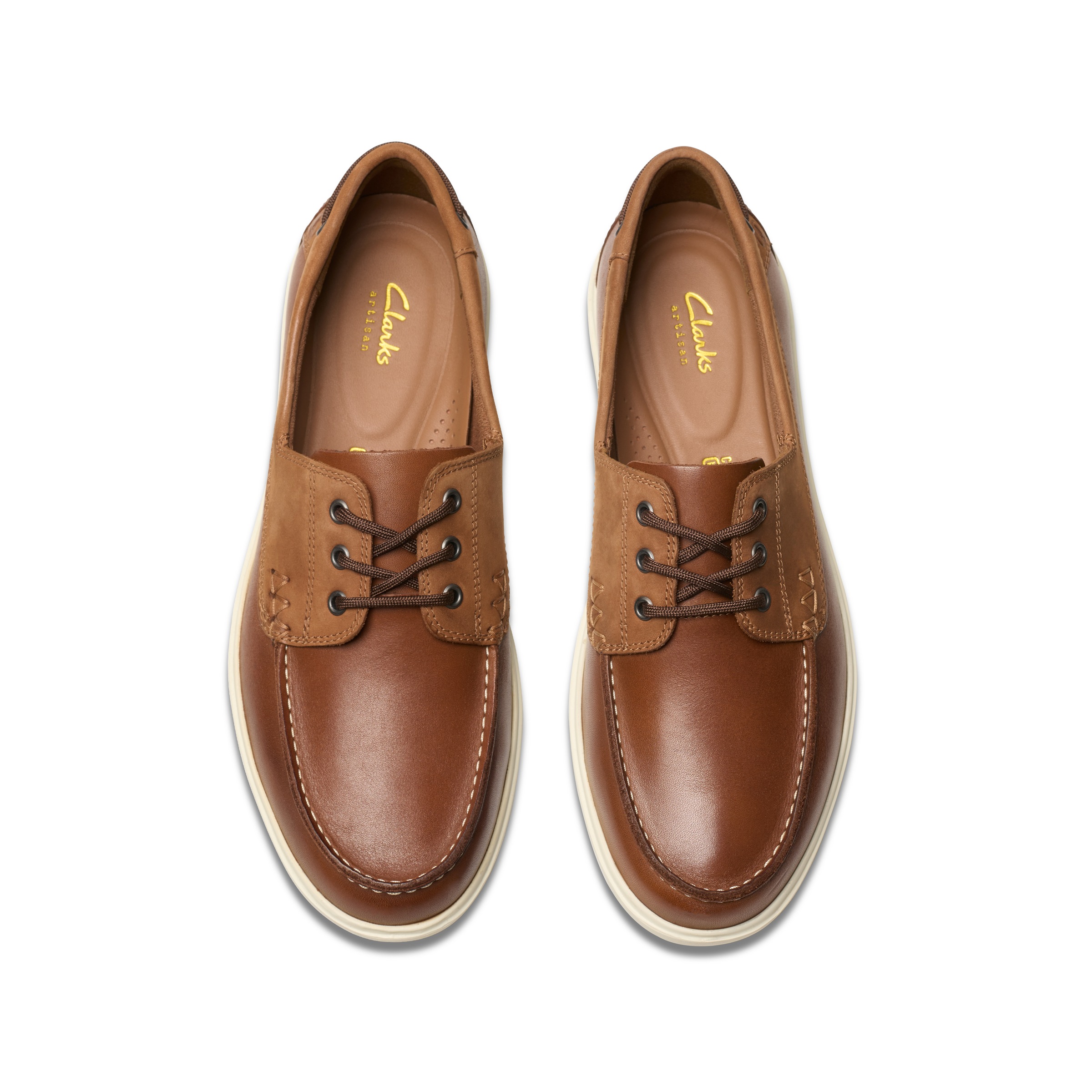 Clarks Schnürschuh »Bratton Boat«, Bootsschuh, Mokassin, Slip-On Sneaker mit Ziernaht