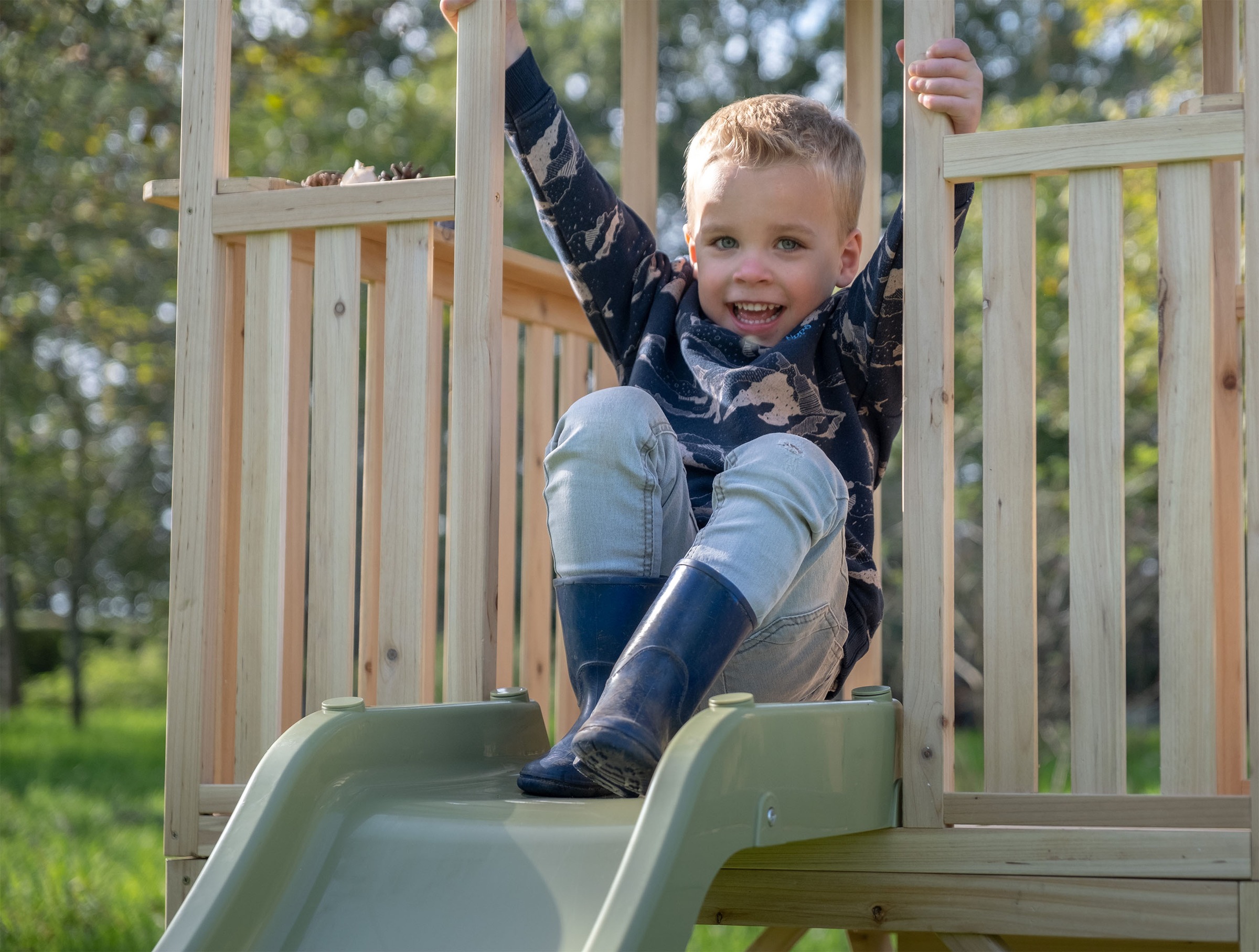EXIT Spielhaus »Panorama 350« Dieses Produkt besteht aus FSC®-zertifiziertem Material.