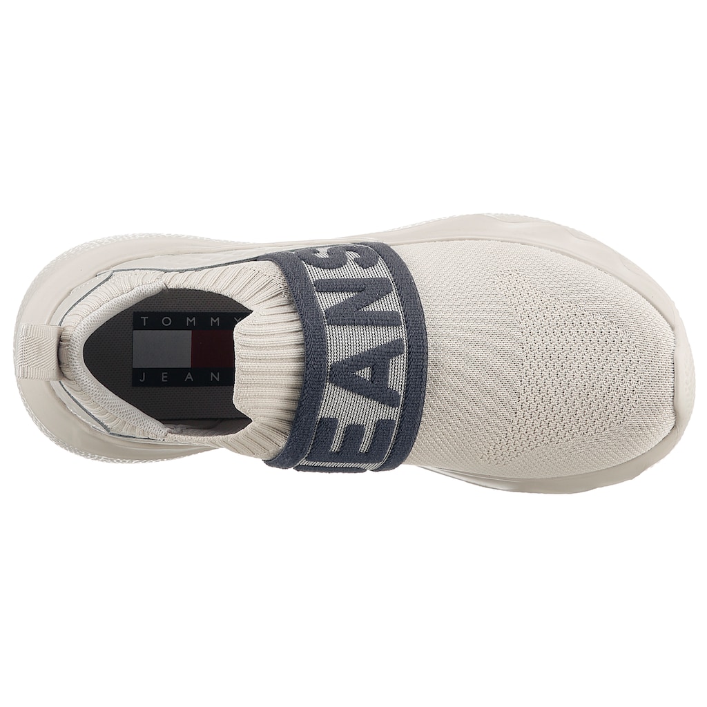 Tommy Jeans Slip-On Sneaker »TJW FLEXI LOGOTAPE«, mit auffälligem Logo