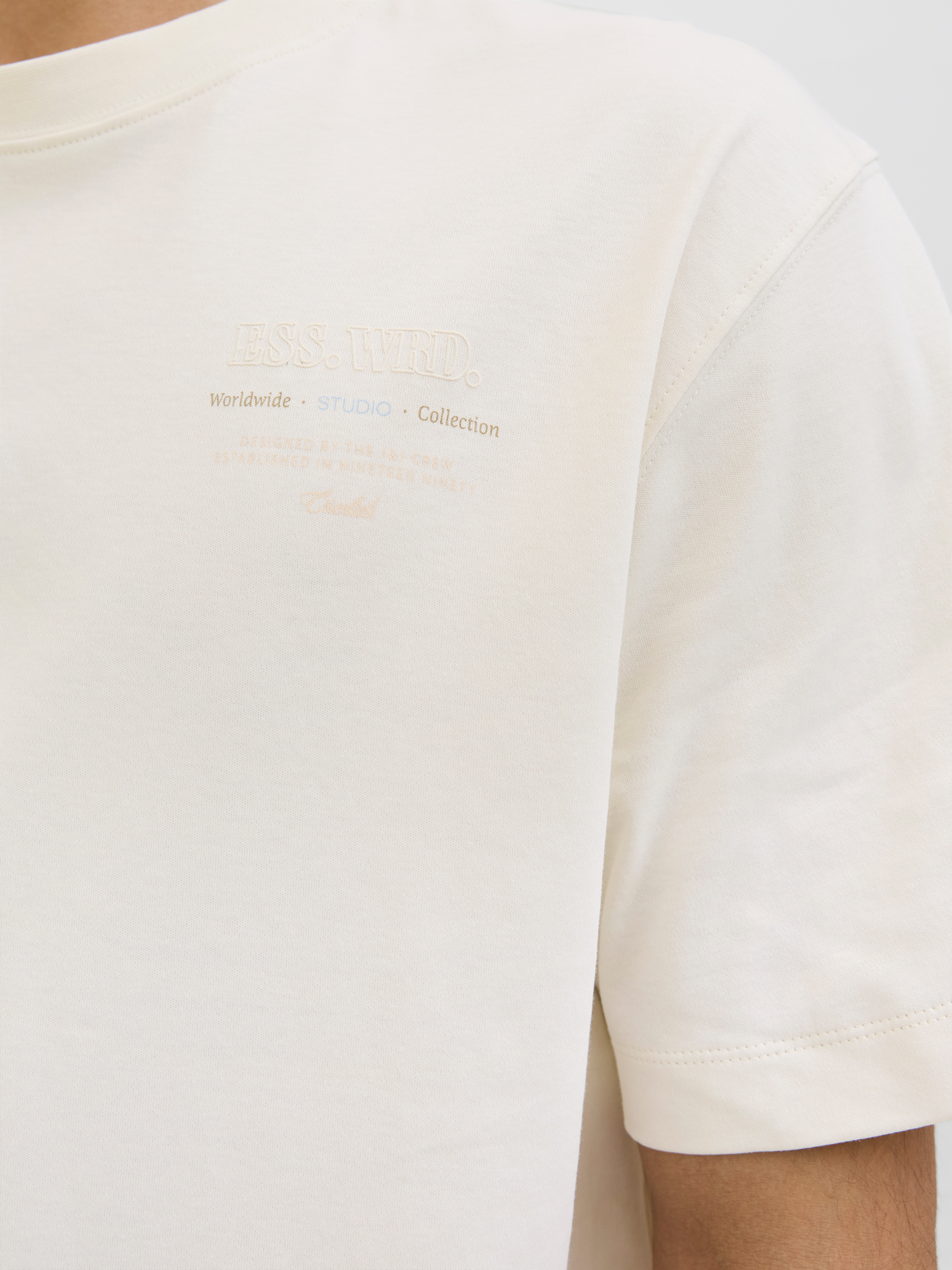 Thumbnail - Jack & Jones Rundhalsshirt "JJEURBAN EDGE STUDIO TEE SS O-NECK NOOS", mit Front und Back Print