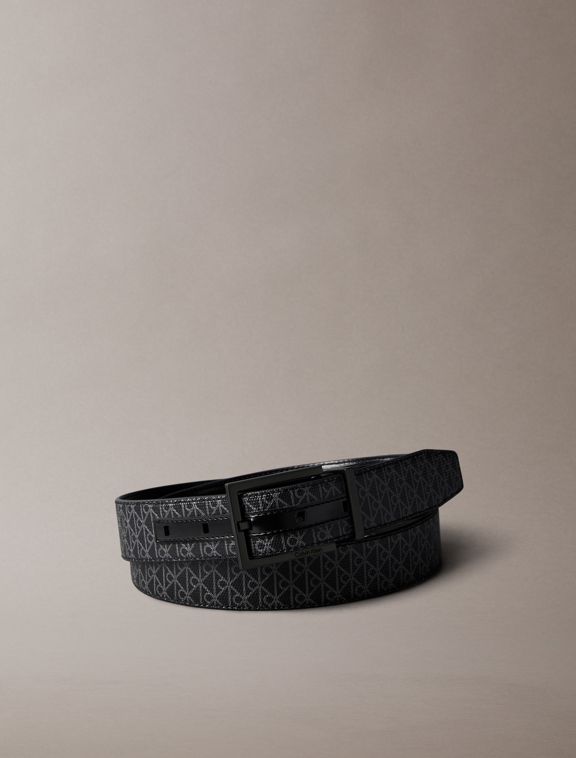 Calvin Klein Synthetikgürtel "SQUARE BUCKLE 32MM REV", Größenverstellbar günstig online kaufen
