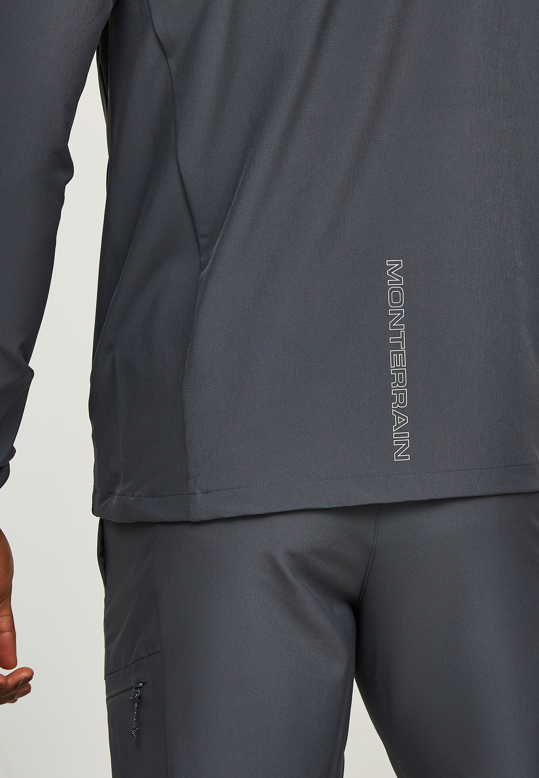 Monterrain Outdoorjacke »Monterrain RAMBLE 3.0 WOVEN HOODY« 1 Stk. tlg. mit Kapuze