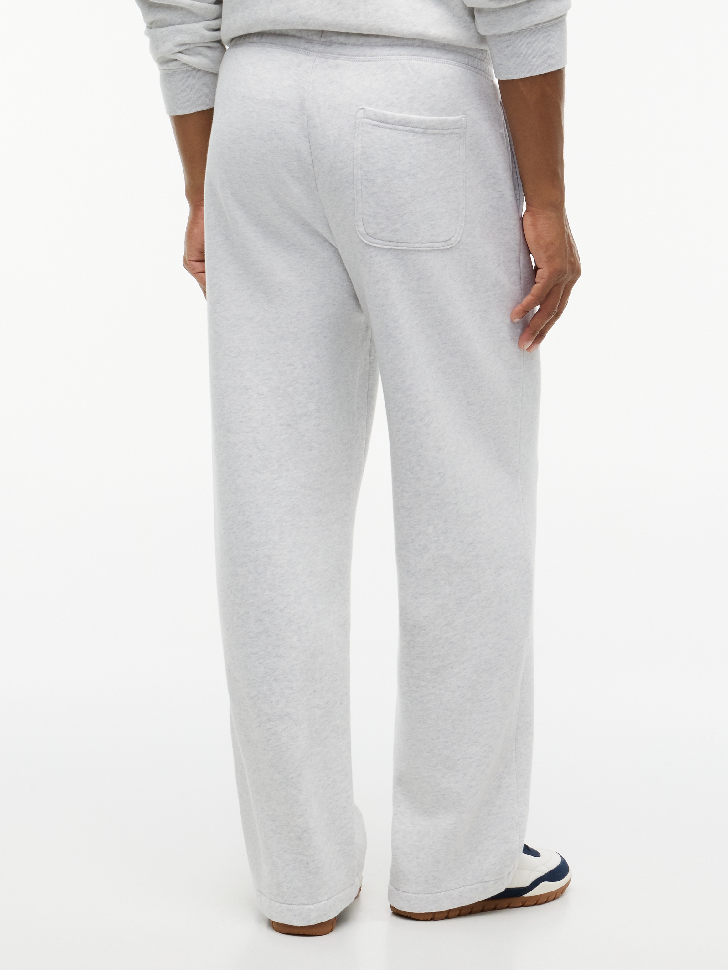 Tommy Jeans Jogginghose »TJM REGULAR FIT BADGE SWEATPANT«  aus Fleece mit Tunnelzug und Badge