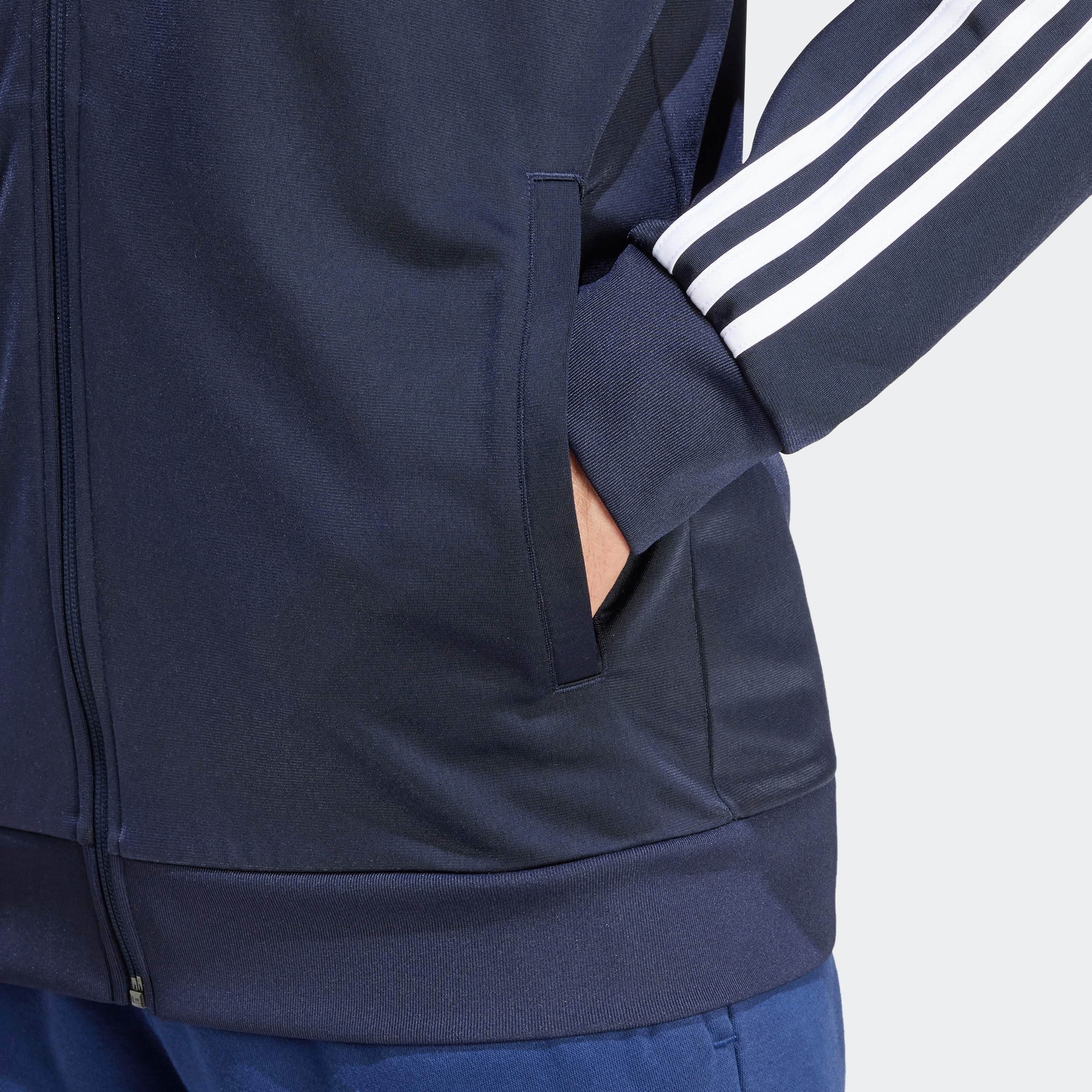 adidas Sportswear Trainingsjacke »PRIMEGREEN ESSENTIALS WARMUP 3STREIFEN TRAININGSJACKE«