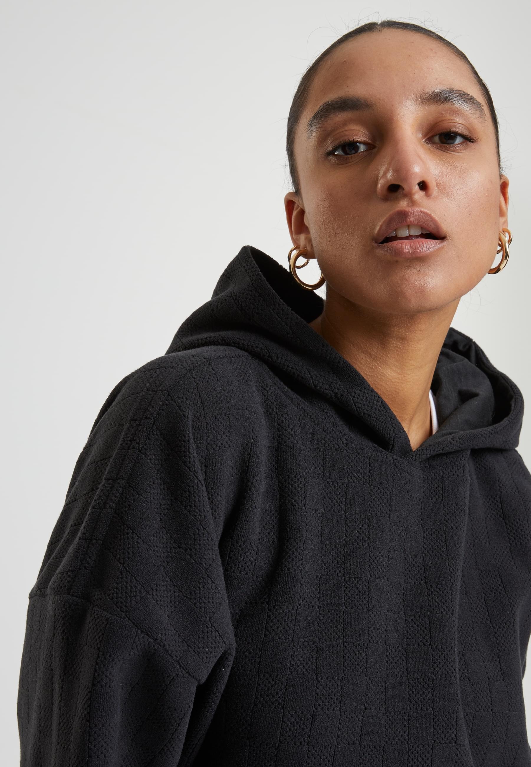 URBAN CLASSICS Kapuzenpullover »Urban Classics Ladies Jacquard Velvet Oversized Hoodie«, (1 tlg.)