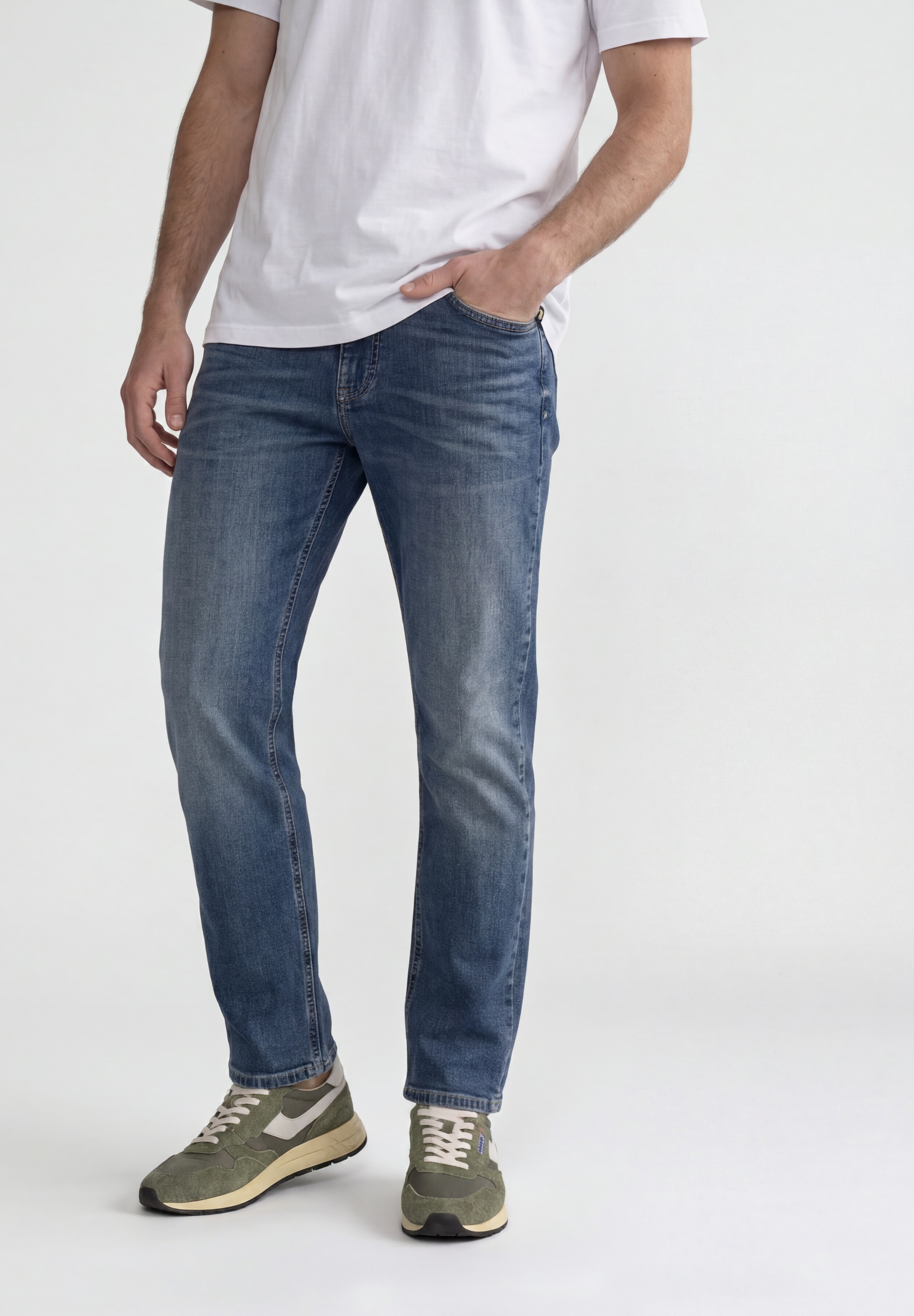 STREET ONE MEN Regular-fit-Jeans aus Baumwolle mit Stretchanteil