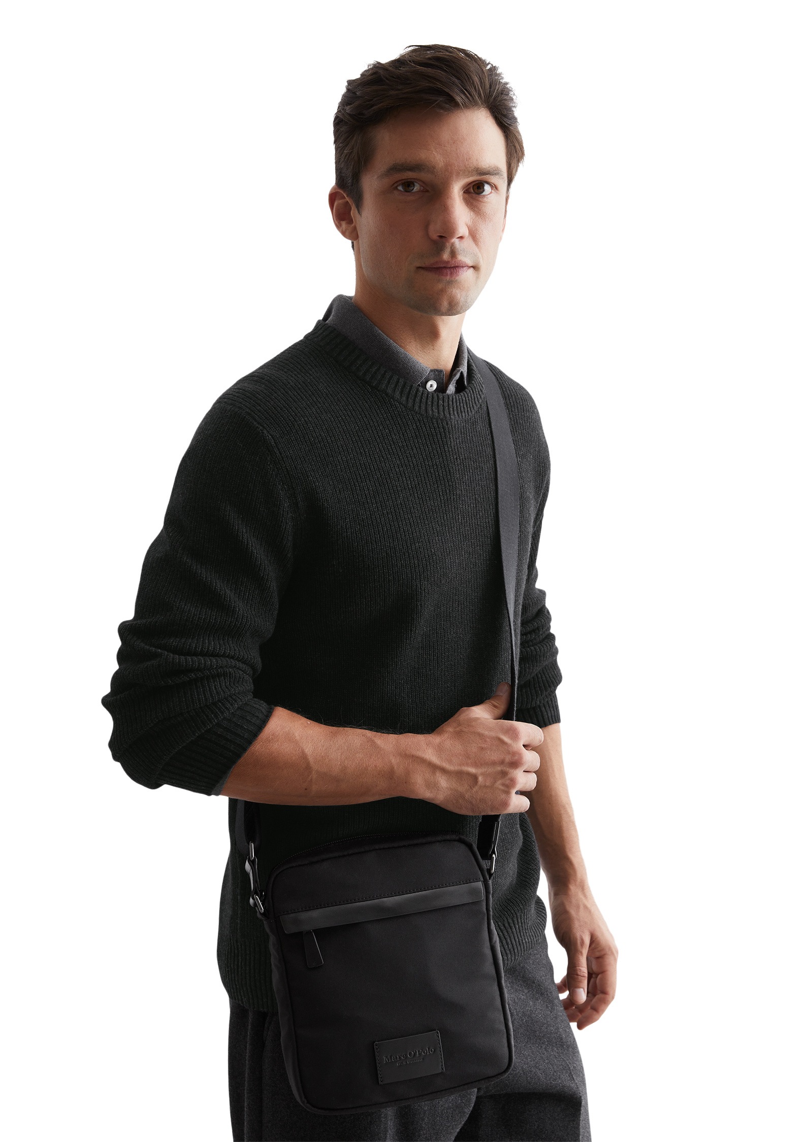 Marc O'Polo Umhängetasche »aus recyceltem Material«