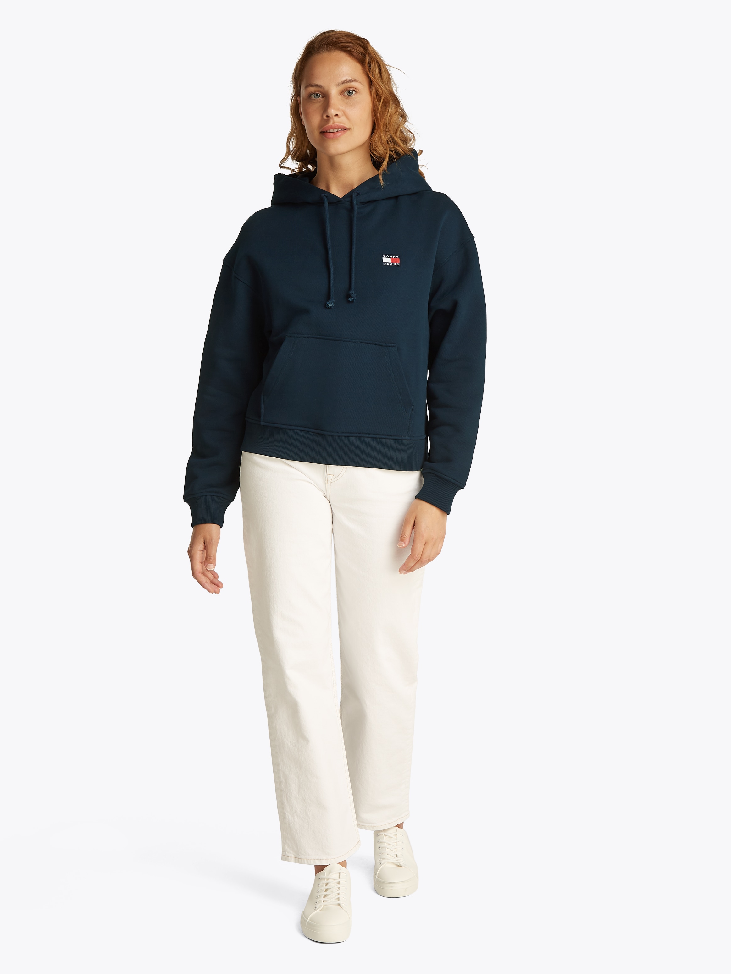Tommy Jeans Hoodie »TJW BXY BADGE HOODIE EXT«, mit Logo-Badge