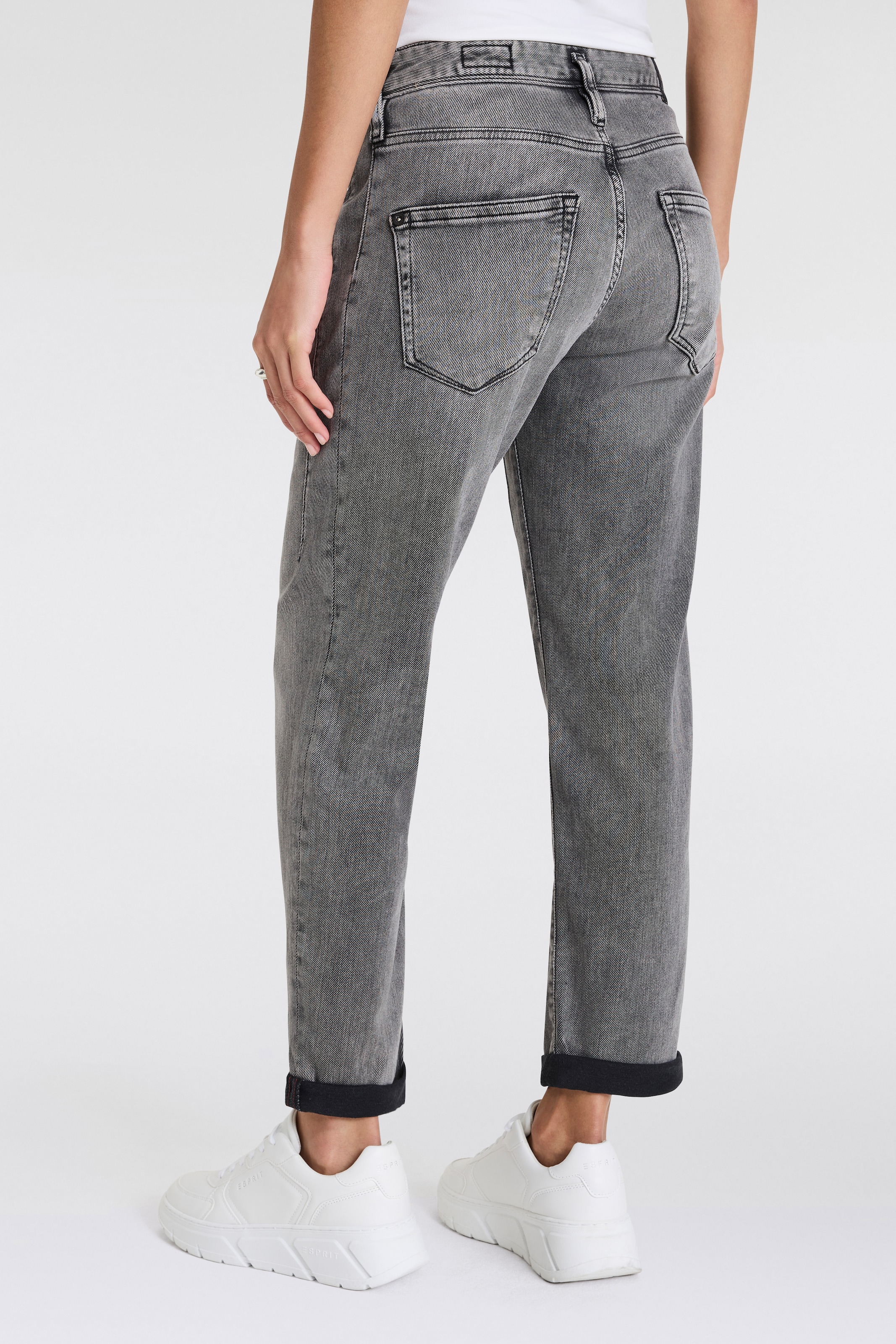 Herrlicher 5-Pocket-Jeans »Shyra Tap Organic Denim Brushed«, mit umgeschlagenem Saum