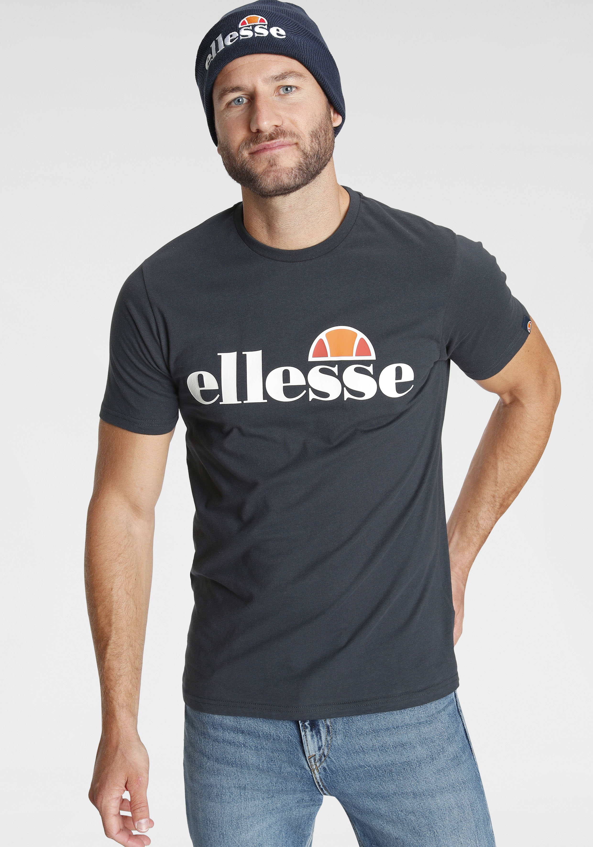 Ellesse T-Shirt "SL PRADO TEE" mit Logodruck, Kurzarm, schmale Basic-Passform, hüftlange Schnittform