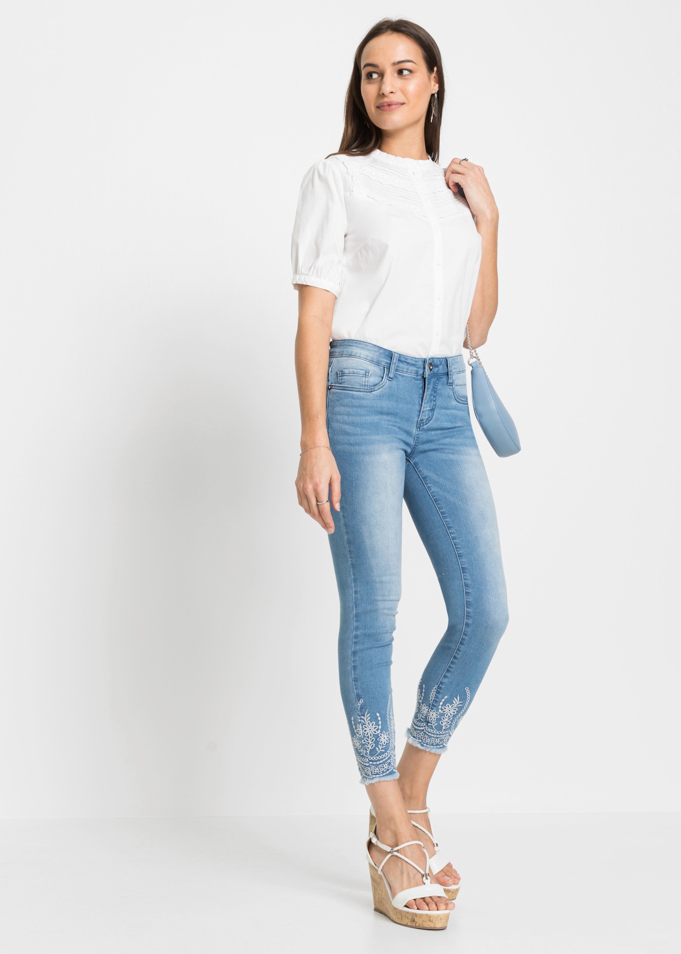 bonprix Skinny-fit-Jeans Skinny Fit, mit Elasthan-Anteil, Cropped Schnitt