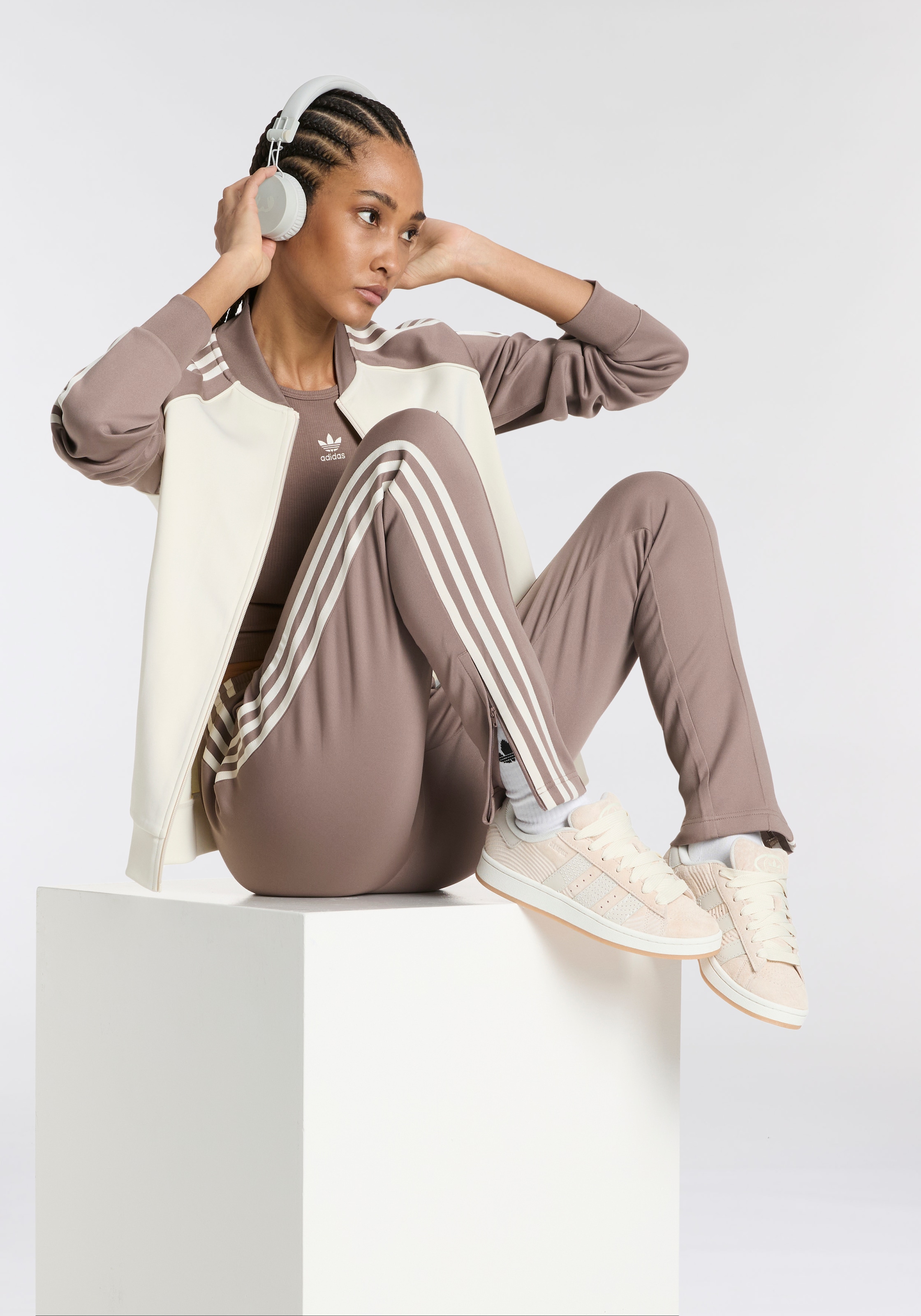 adidas Originals Sporthose »SST CLASSIC TP«, (1 tlg.), Superstar Trackpant, Streetwear