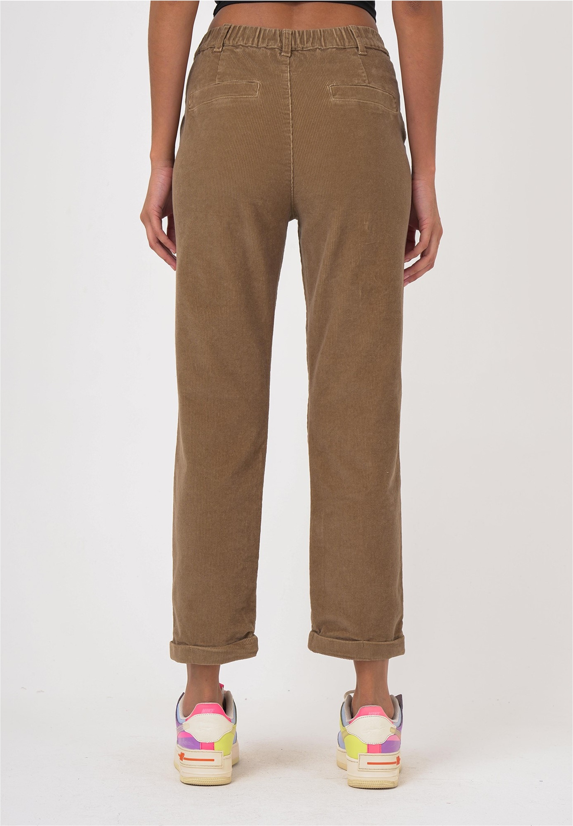 freshlions Cordhose »Eliana«, im klassischen Design