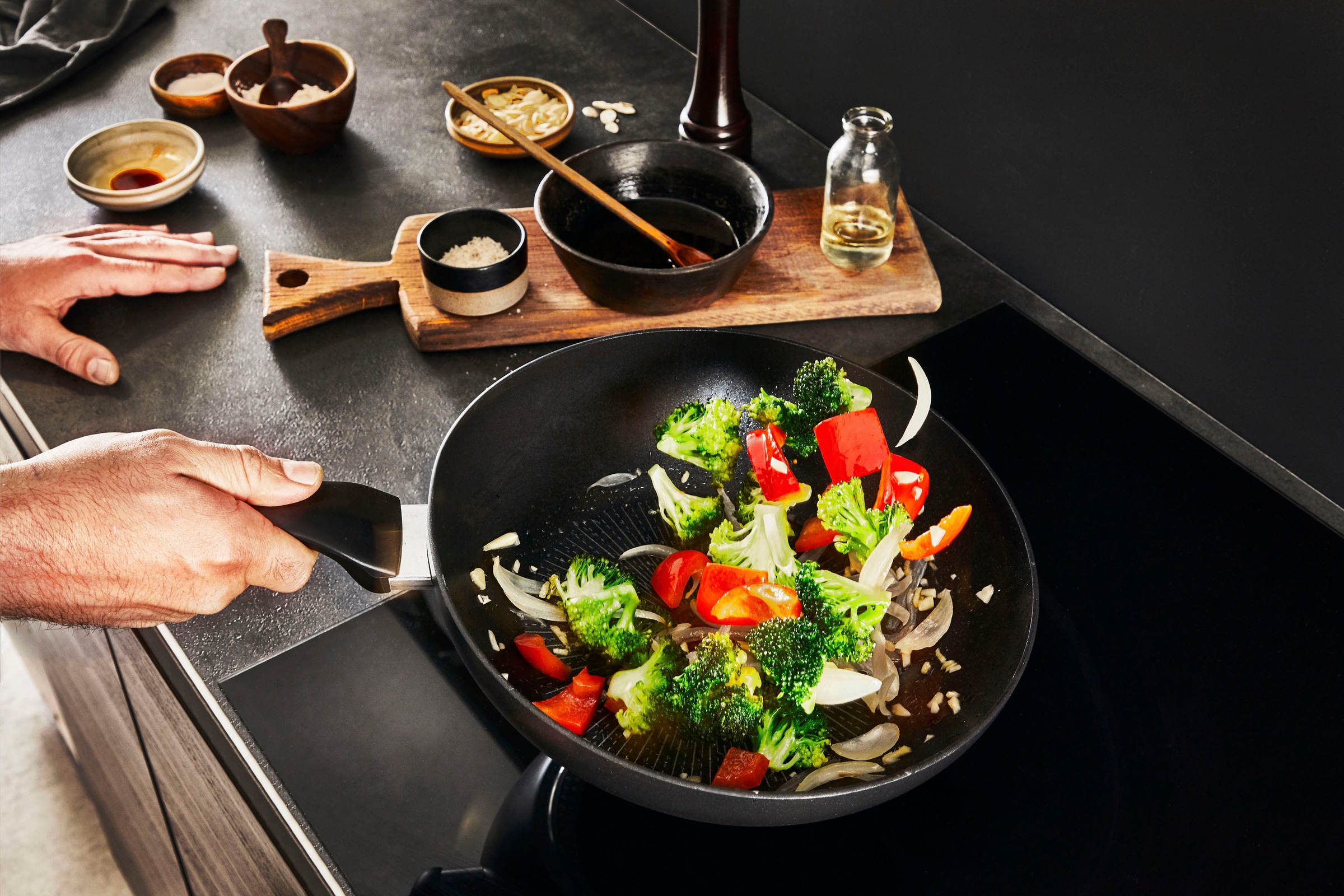 Tefal Wok »Unlimited«, Aluminium, kratzfest, Induktion, Temperaturanzeiger, Made In France, Ø 28 cm