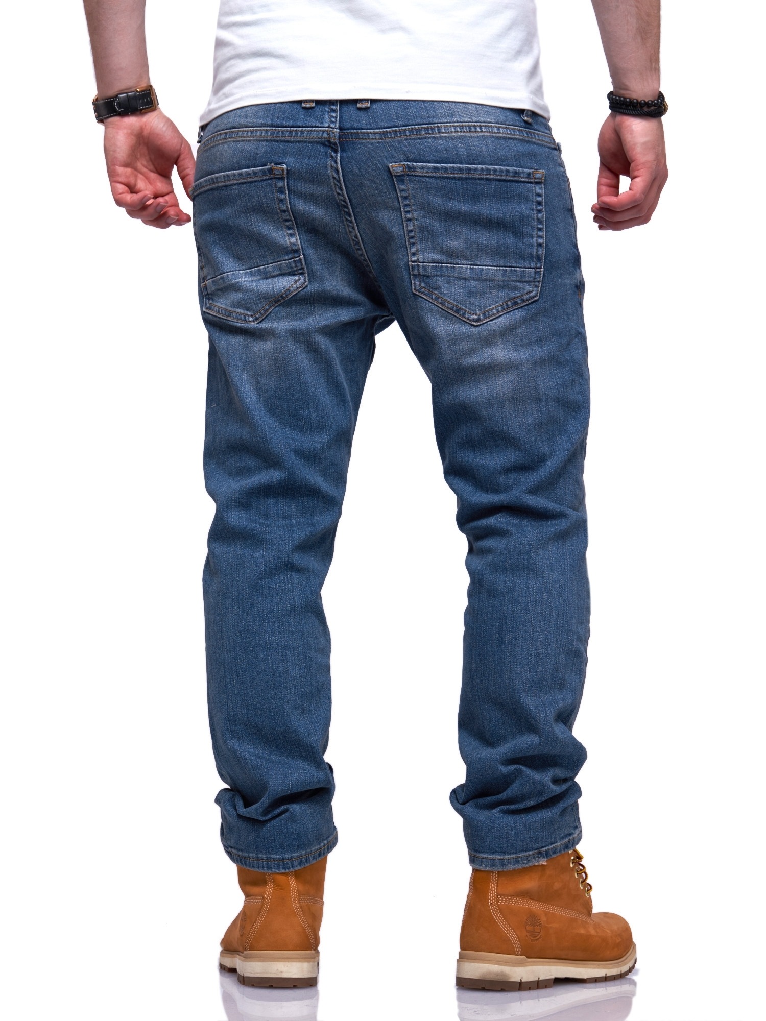 Rello & Reese Straight-Jeans »TINT«, im lässigen Used-Look