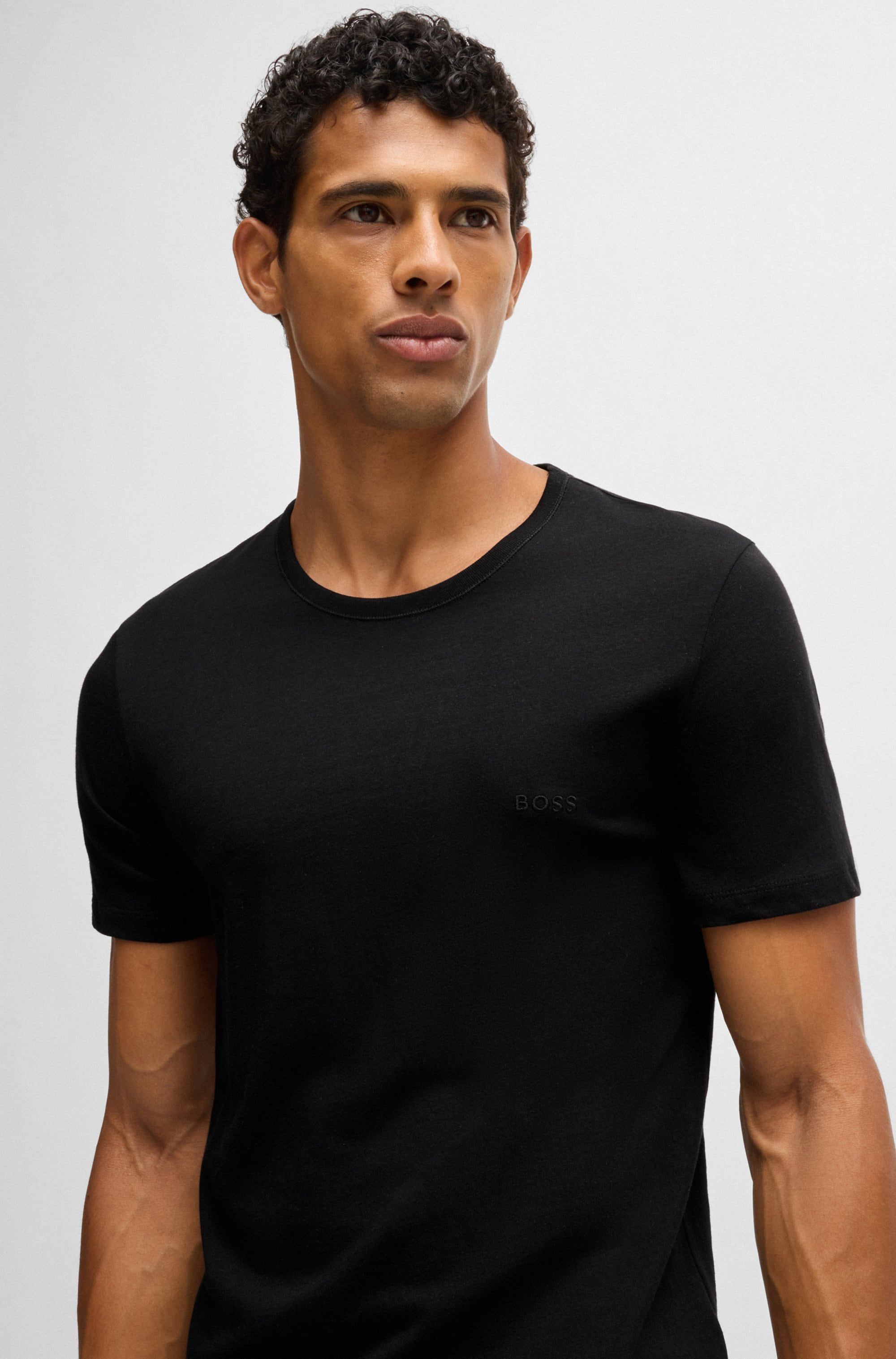 BOSS T-Shirt »Rundhals BOSS ONE x David Beckham«, (Packung, 3 tlg., 3er-Pack), mit dezentem BOSS Logo-Print