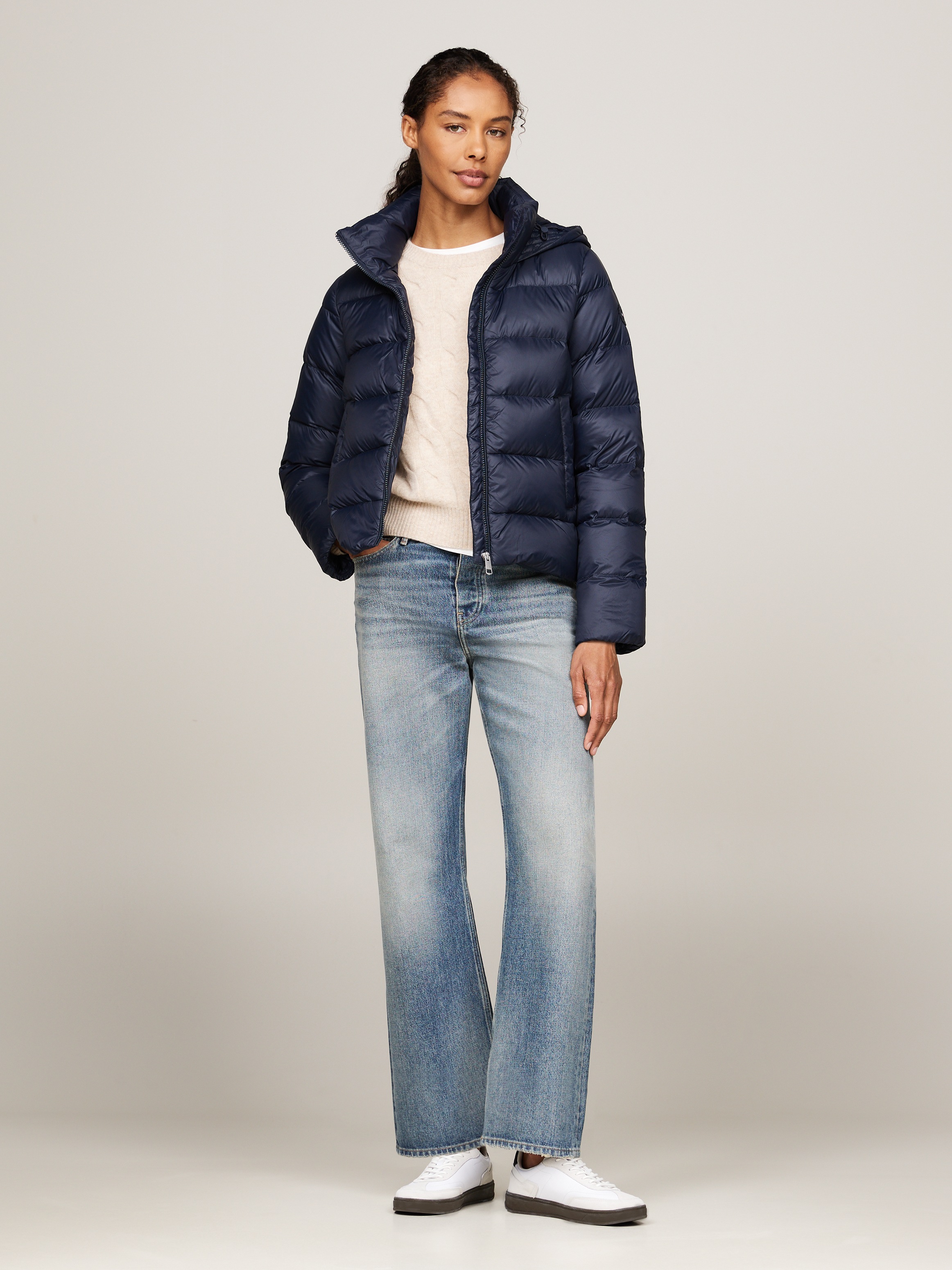 Tommy Hilfiger Steppjacke »LW DOWN CASUAL JACKET«, mit Kapuze, mit Logoprägung