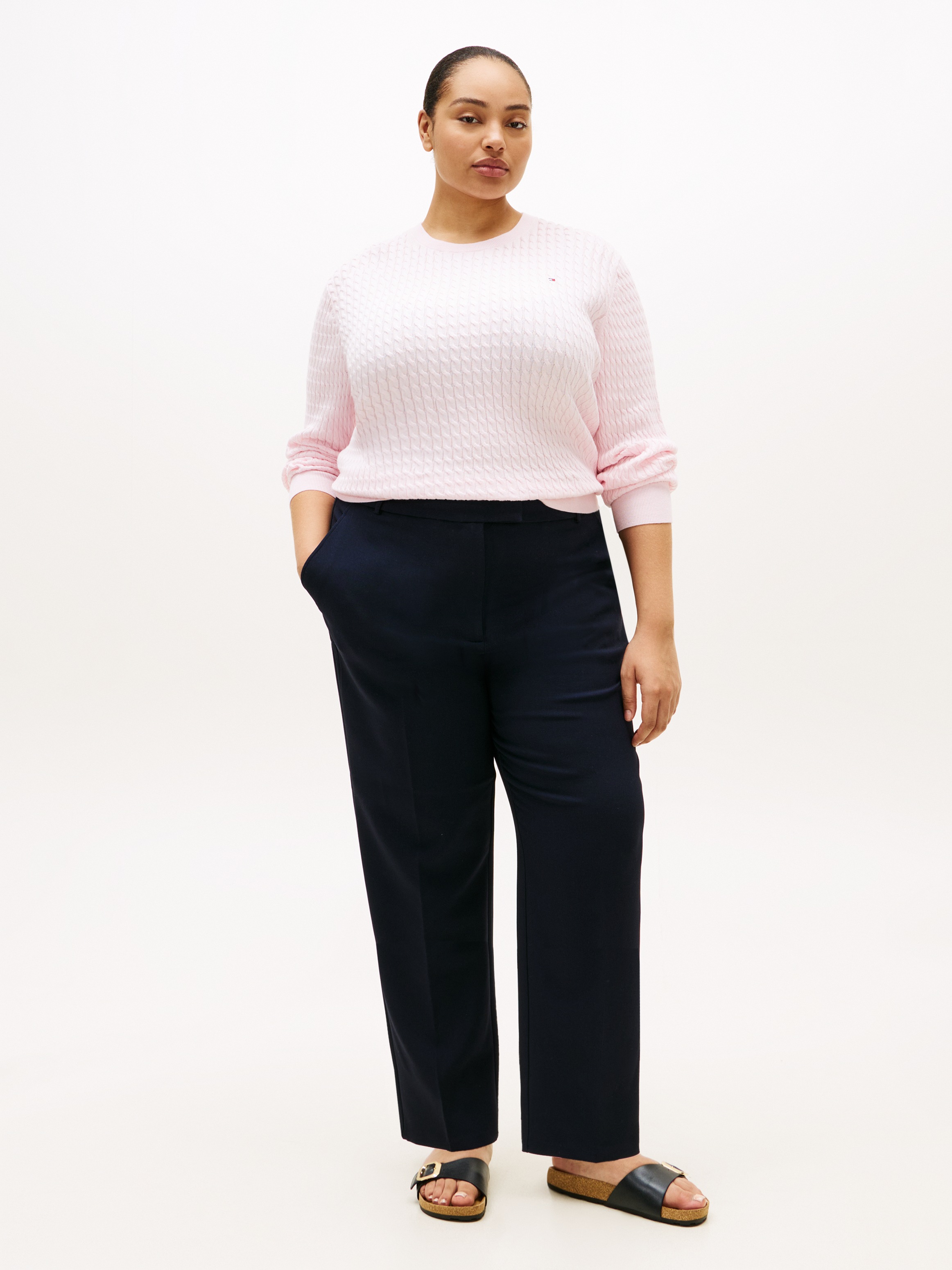 Thumbnail - Tommy Hilfiger Curve Rundhalspullover "CRV CO CABLE FINE GG CNK SWEATER" in großen Größen, mit Zopfmuster