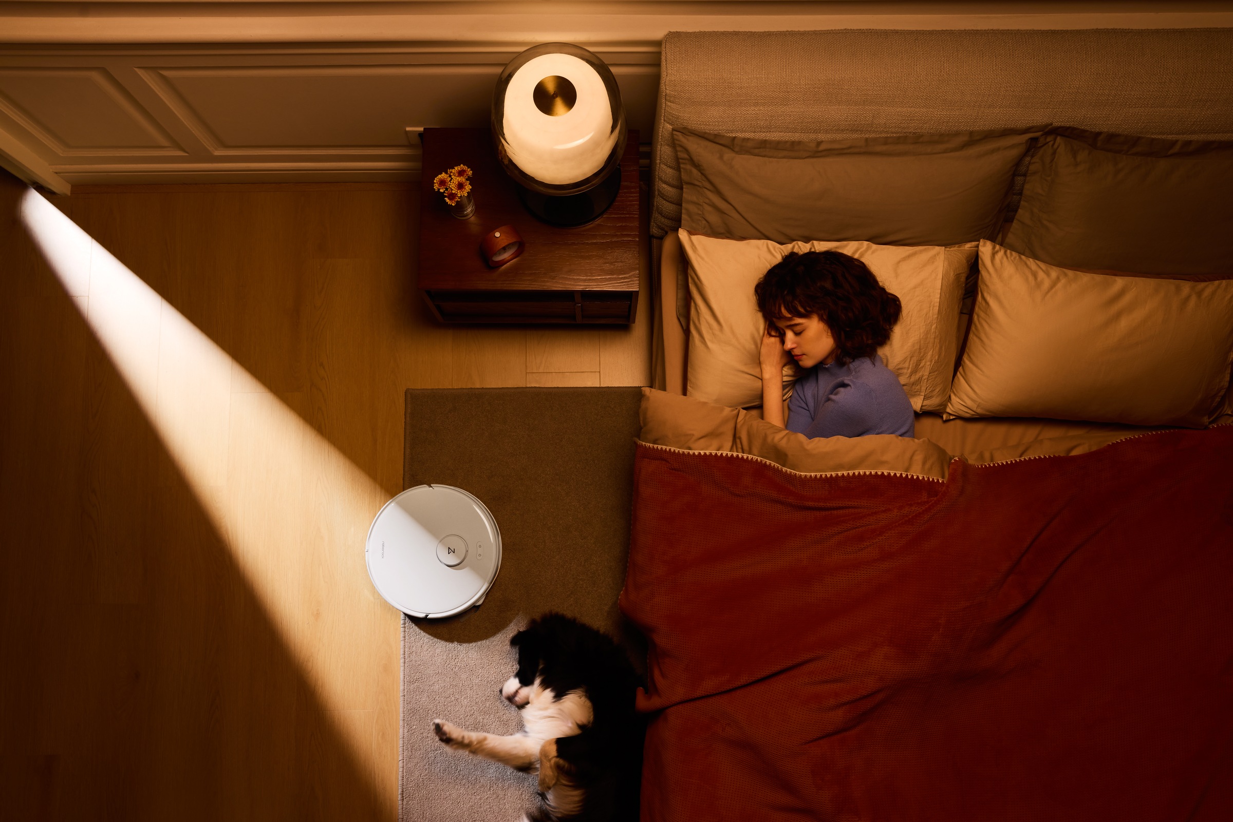 Roborock Saugroboter »Qrevo Curv 5A1, mit Wischfunktion, automatisches Entleeren« Auffüllen intensiver und Moppwäsche bei 75 °C.