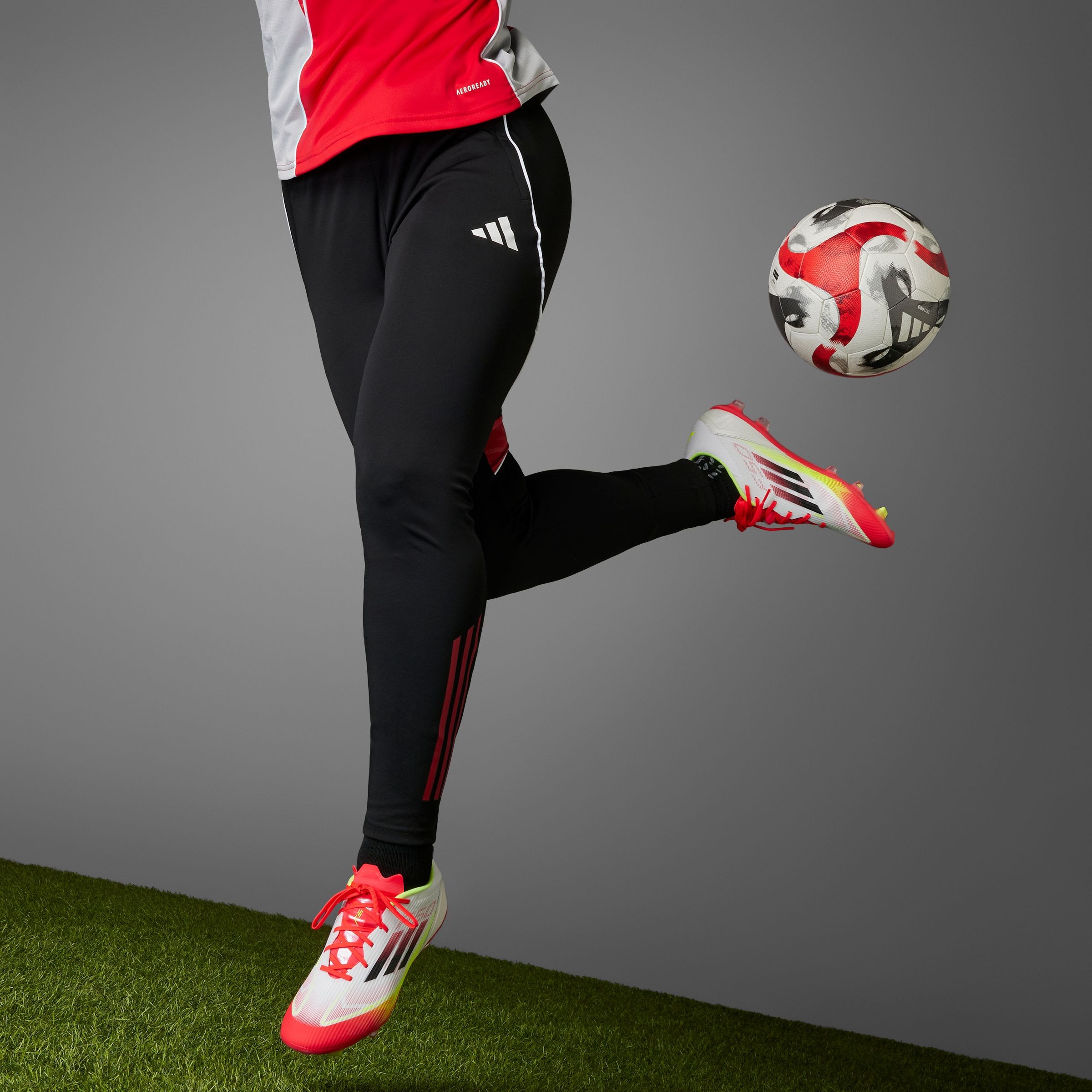 adidas Performance Fußballschuh »F50 LEAGUE FG/MG«