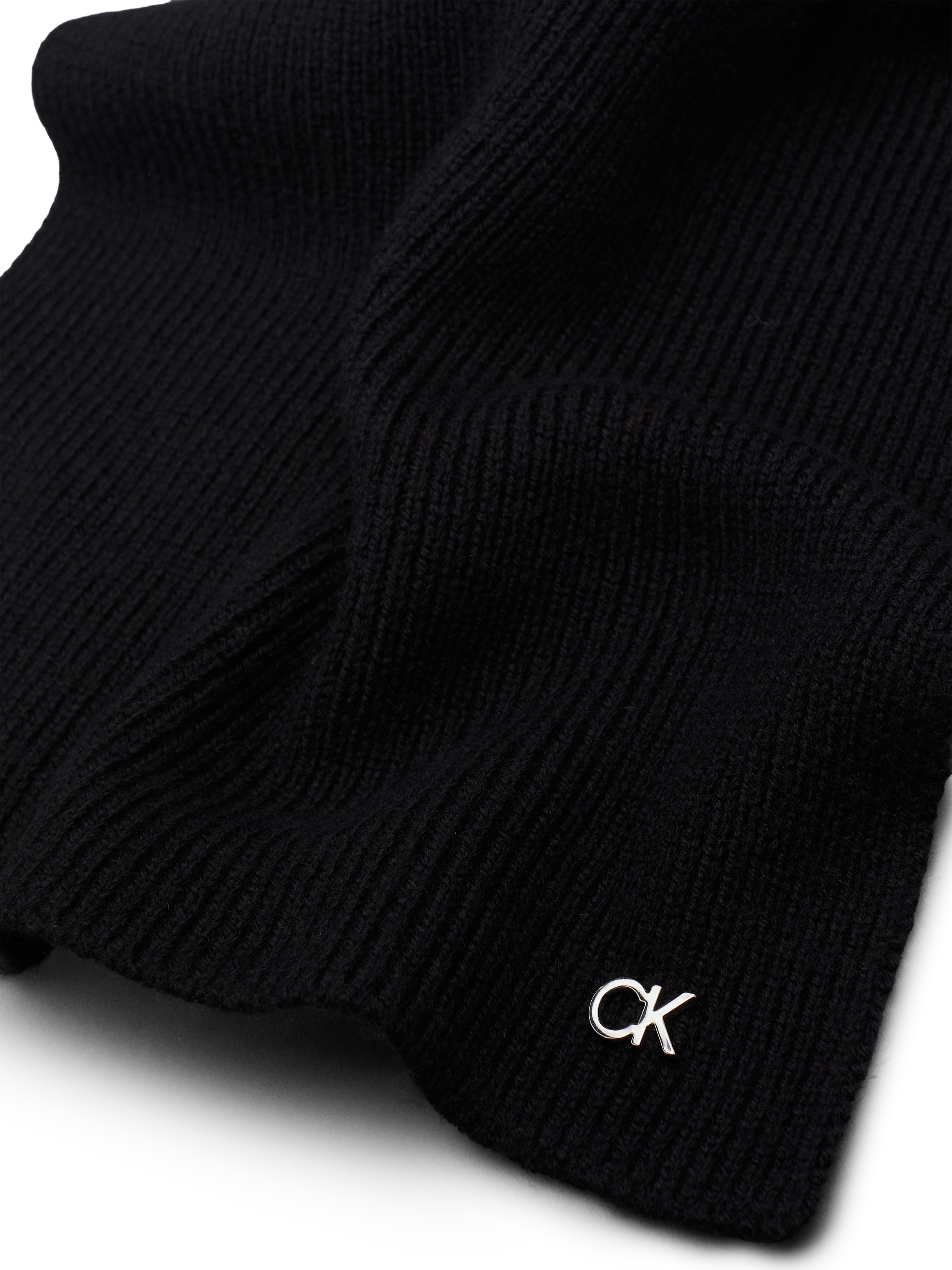 Calvin Klein Strickmütze »CK METAL CHUNKY BEANIE & SCARF«, (Set), mit Logozeichen