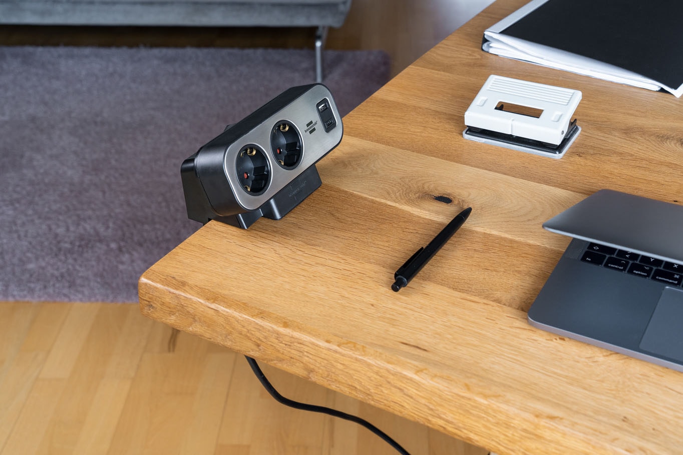 Brennenstuhl Steckdosenleiste »Duplex Tischsteckdosenleiste mit Überspannungsschutz« (USB-Anschlüsse Überspannungsschutz Kabellänge 2 m)