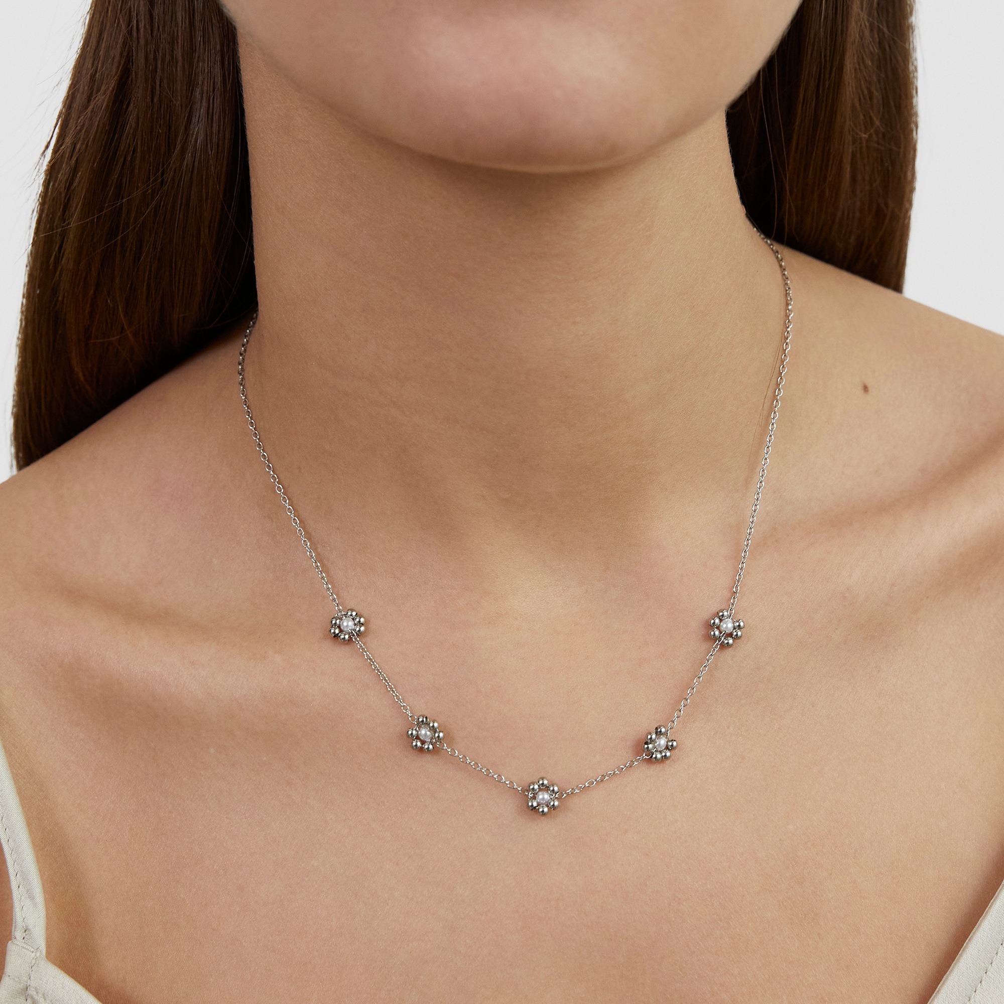 s.Oliver Kette mit Anhänger »Flower, Blüten-Design« mit Perle (imitiert)