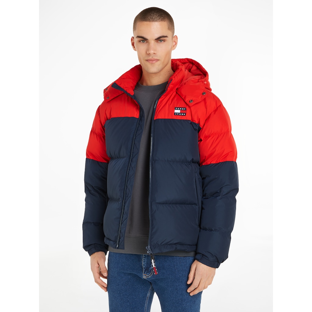 Tommy Jeans Steppjacke »TJM ALASKA COLORBLOCK PUFFER«, mit Kapuze